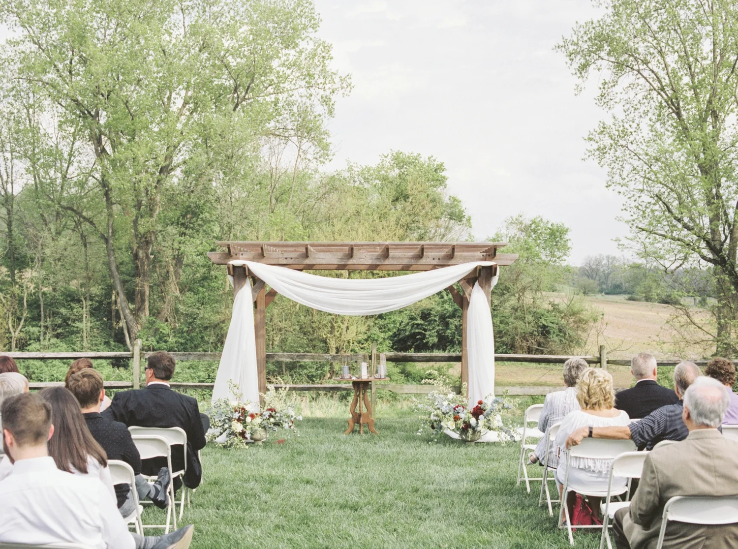 fine-art-film-simon-kenton-inn-ohio-wedding_3626.jpg