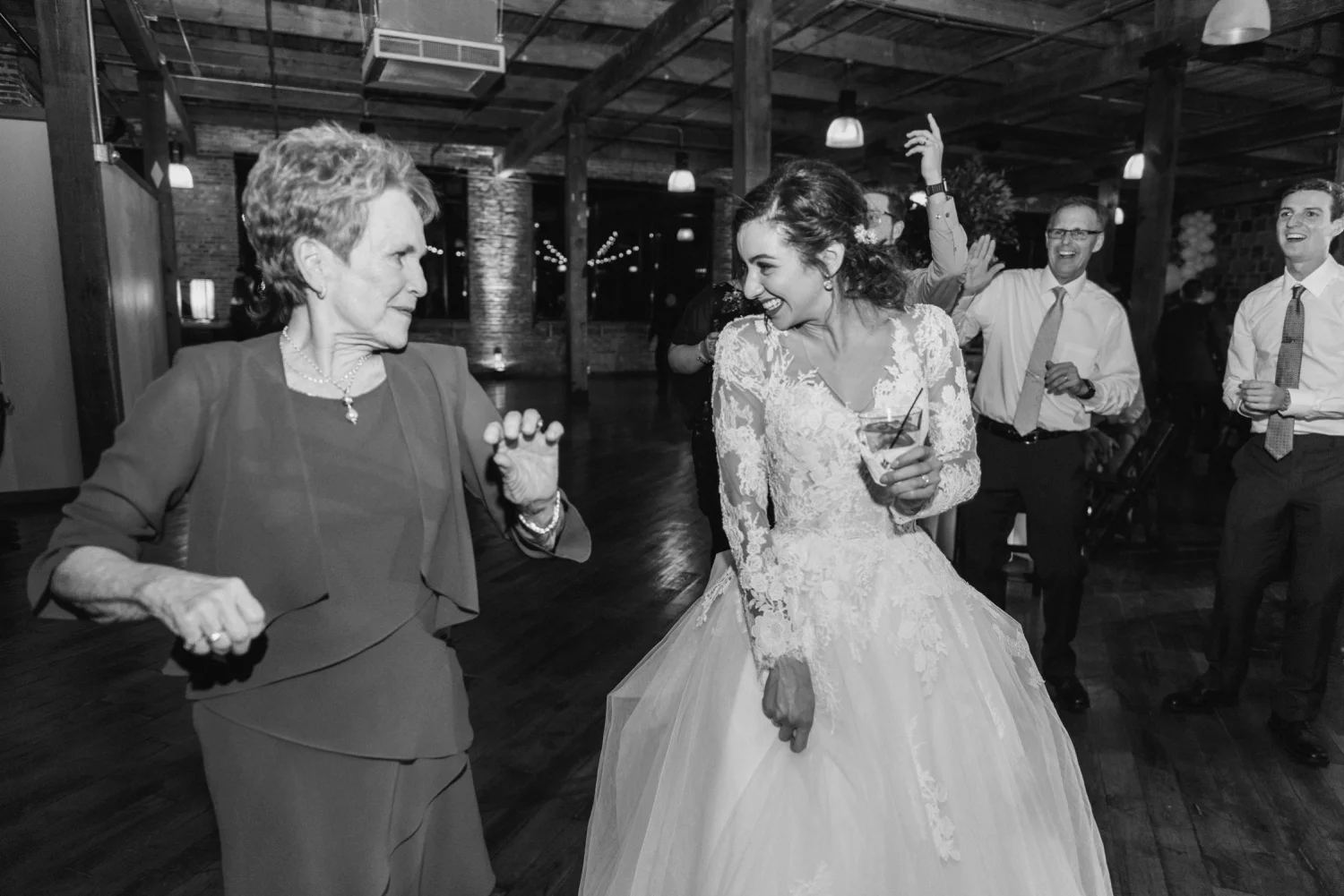fine-art-film-indianapolis-wedding-photographer-indianapolis-zoo-biltwell-event-center_4878.jpg