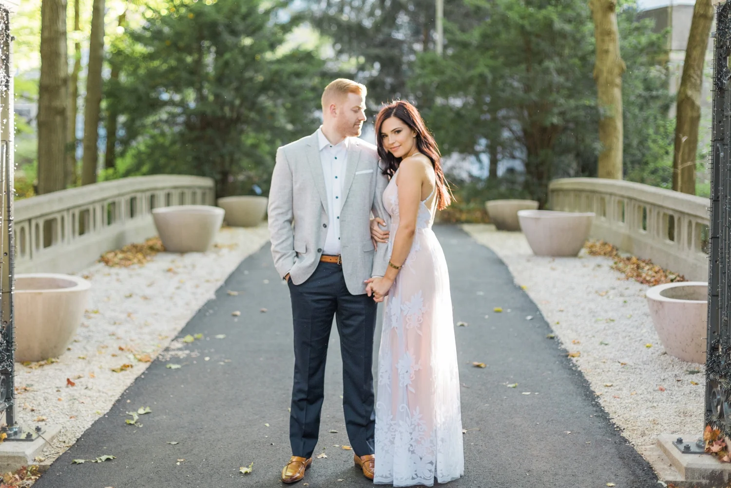 Indianapolis-Indiana-Engagement-Photographer-Newfields-Wedding-Photography_5235.jpg