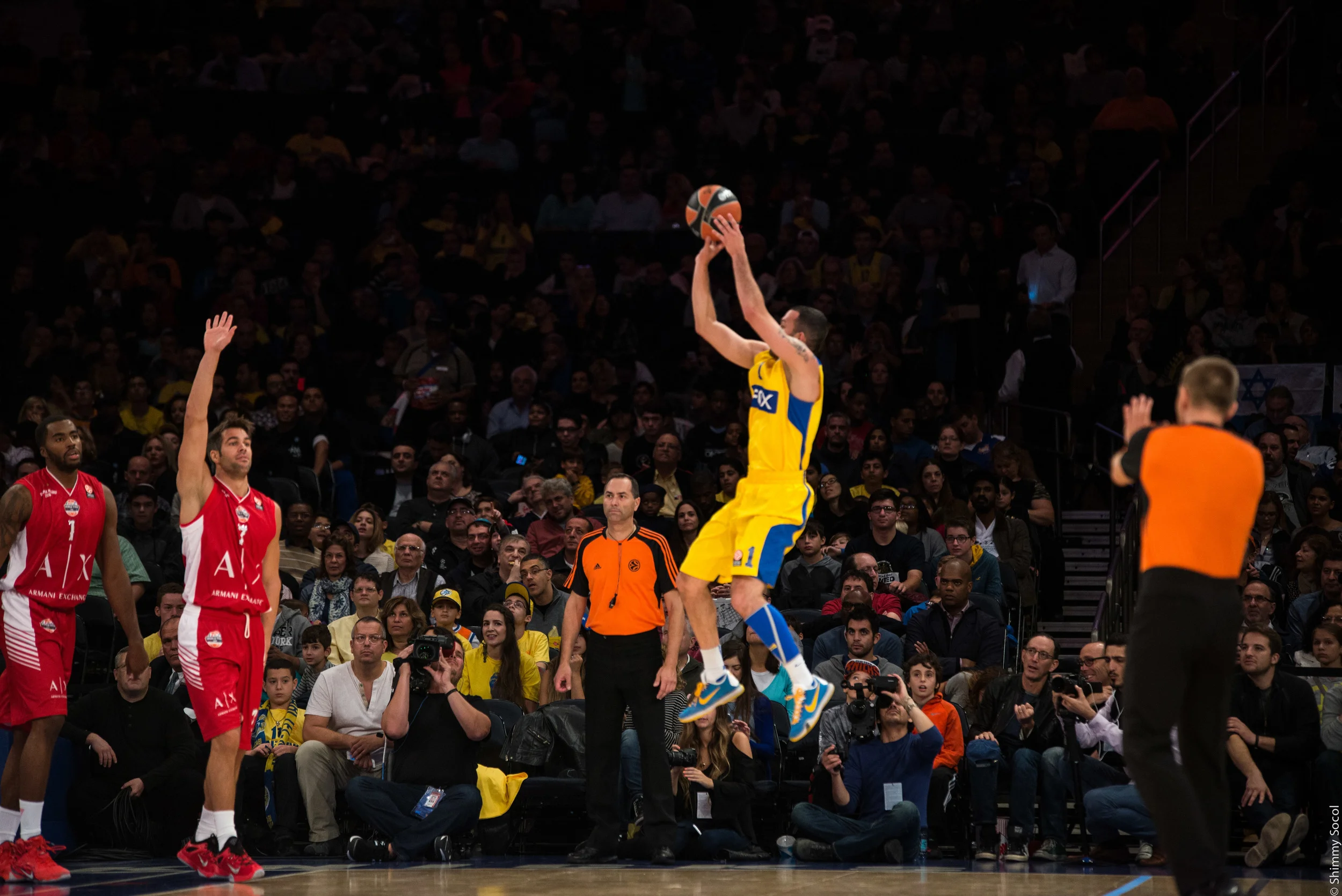 Maccabi vs Armani_MSG-62.jpg