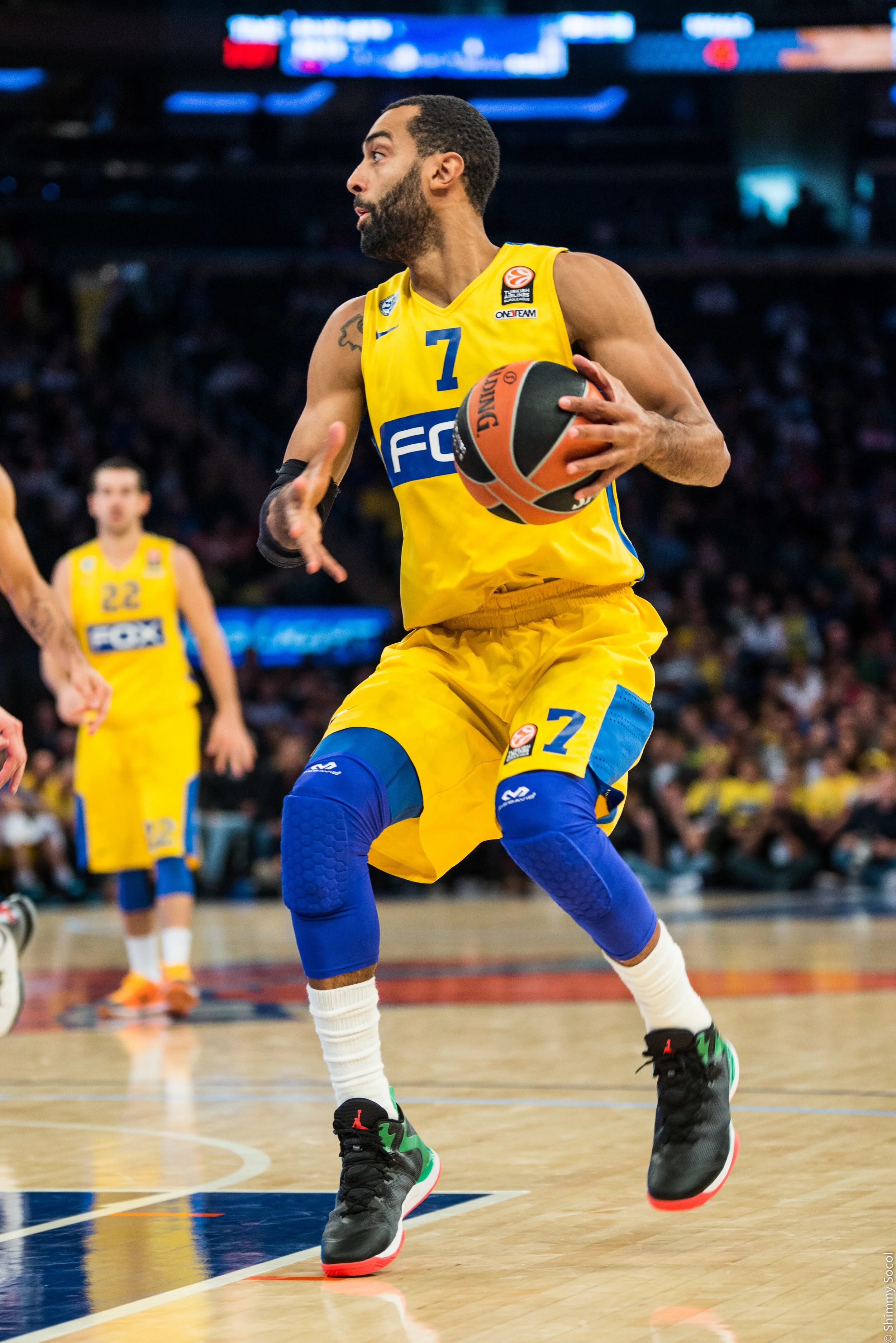 Maccabi vs Armani_MSG-120.jpg