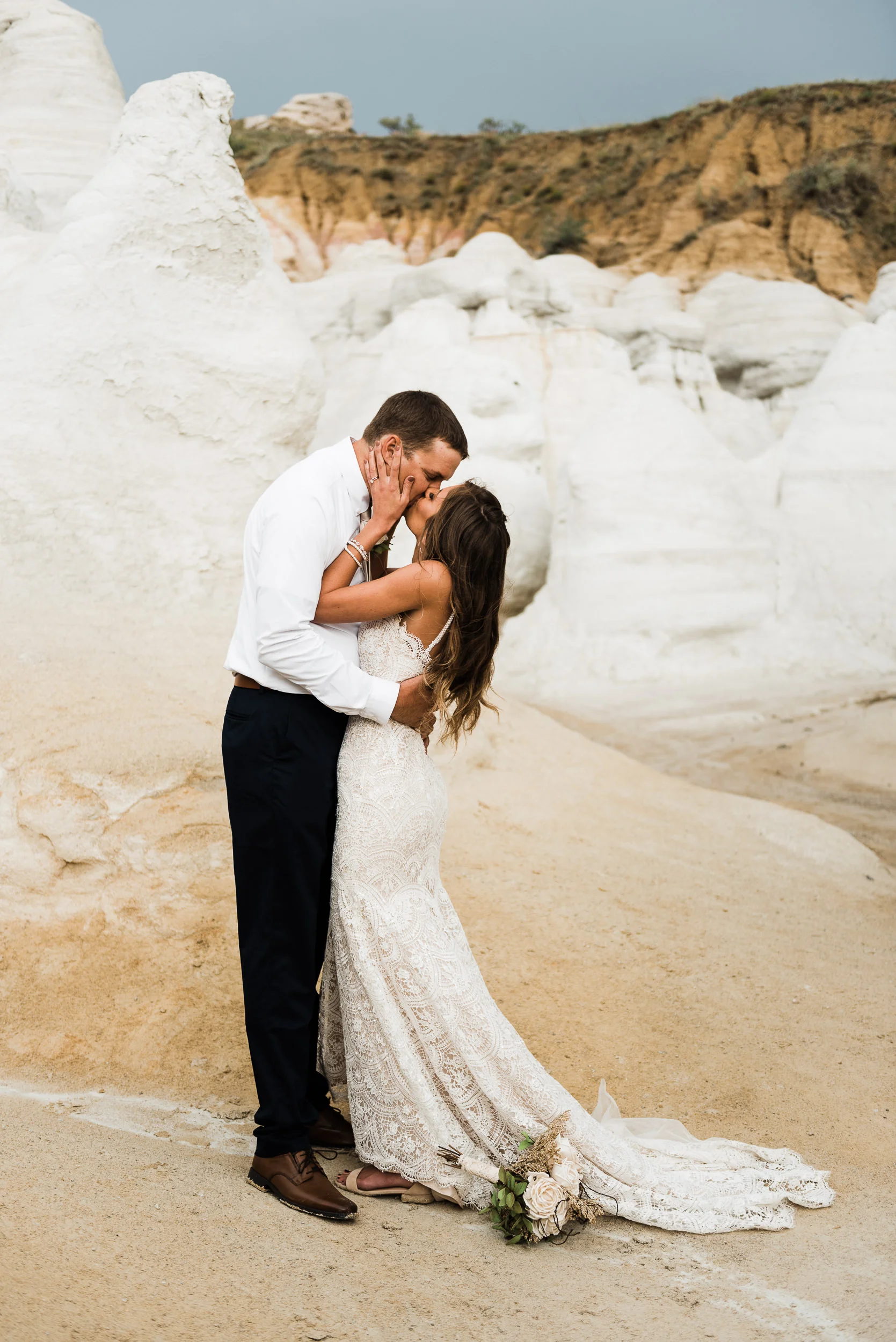 20180817-Elopement-Colorado-Paint-Mines-Cass-Zeke-007.jpg