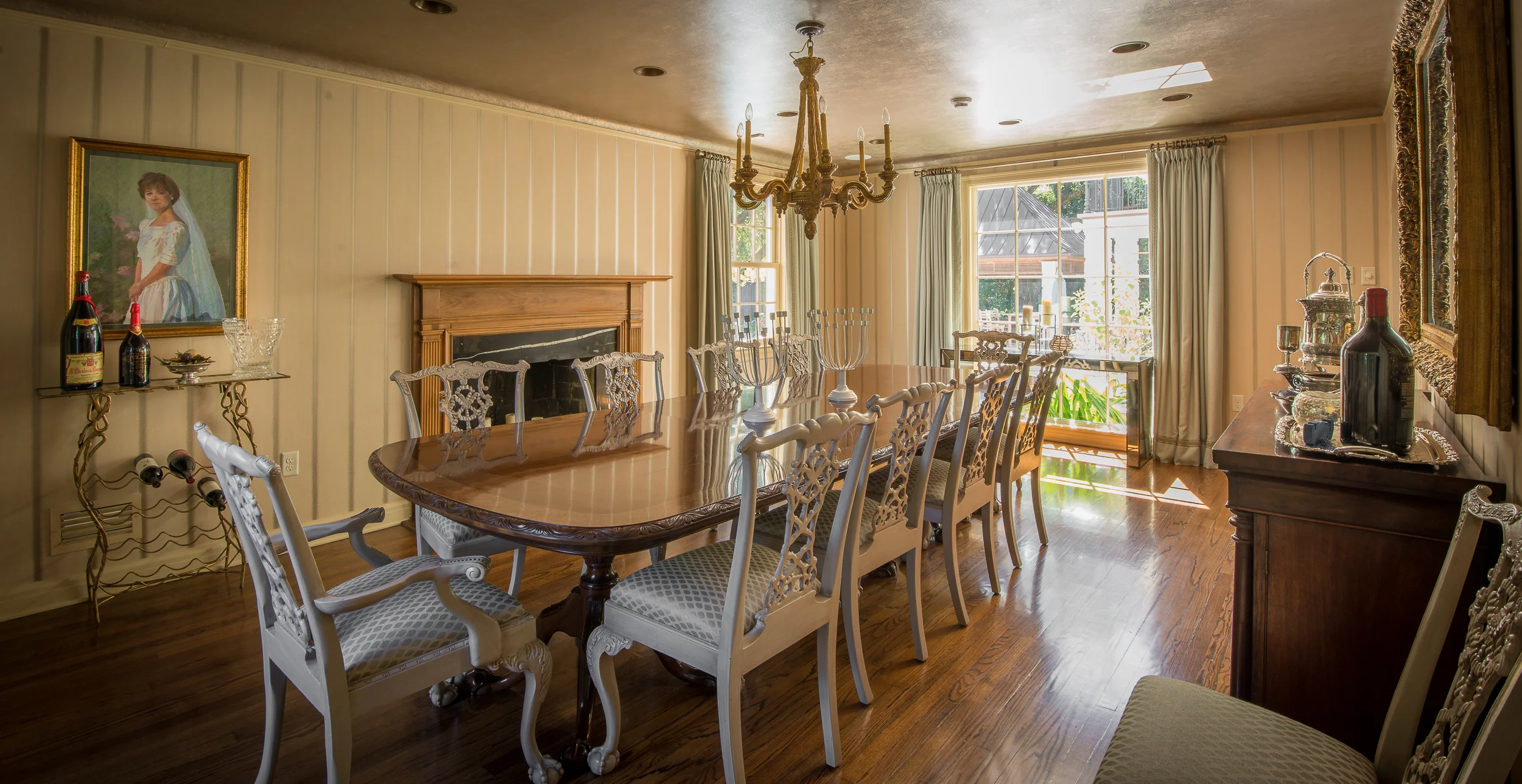 A single Sonance SST tucked away in the corner of this stately and elegant dining room provides just enough sound, but never intrudes.