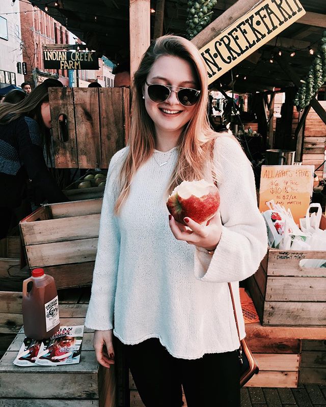"I'm grateful for Alpha Phi because of the support network it provided me as a transfer student... and of course, for giving me the opportunity to meet some of my closest friends at Cornell" - Emily Rudolph '19 β€οΈ #ThankfulToBeAPhi