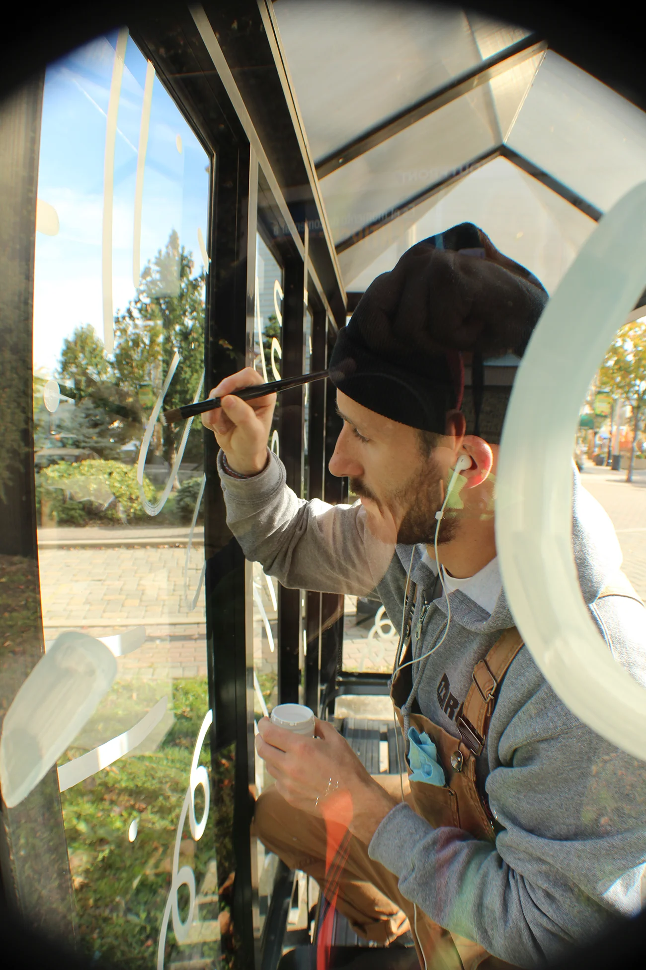 joegeis_busstop3.jpg
