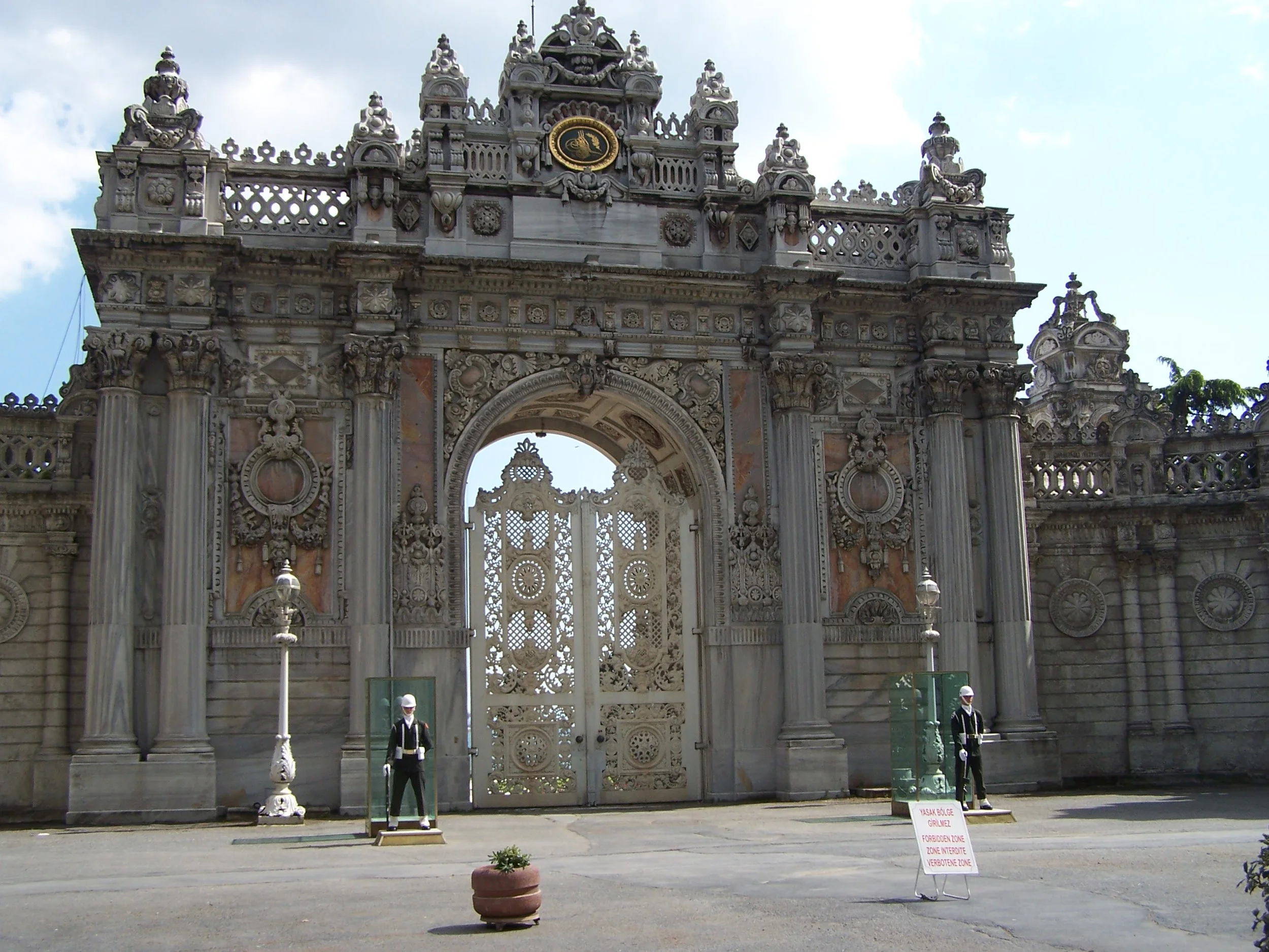 the gates of the Dolmabahçe Palace