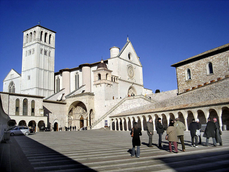 basilica_in_assisi_large.jpg