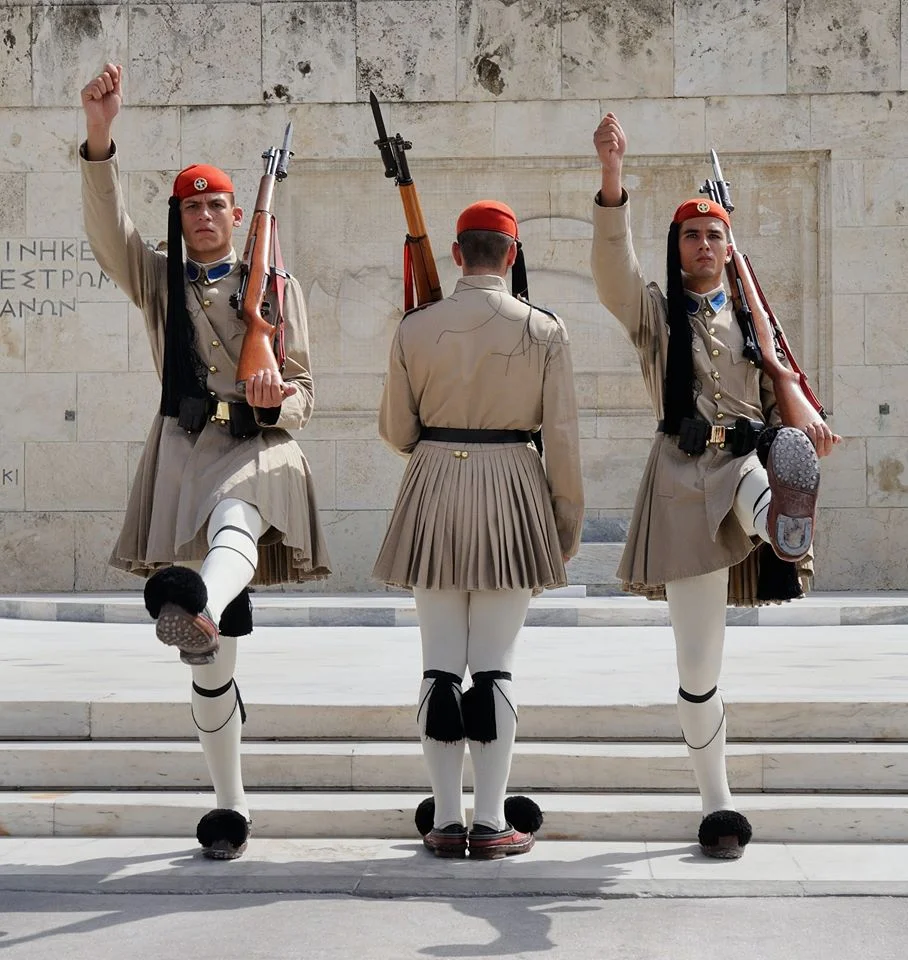 changing of the guards in syntagma square
