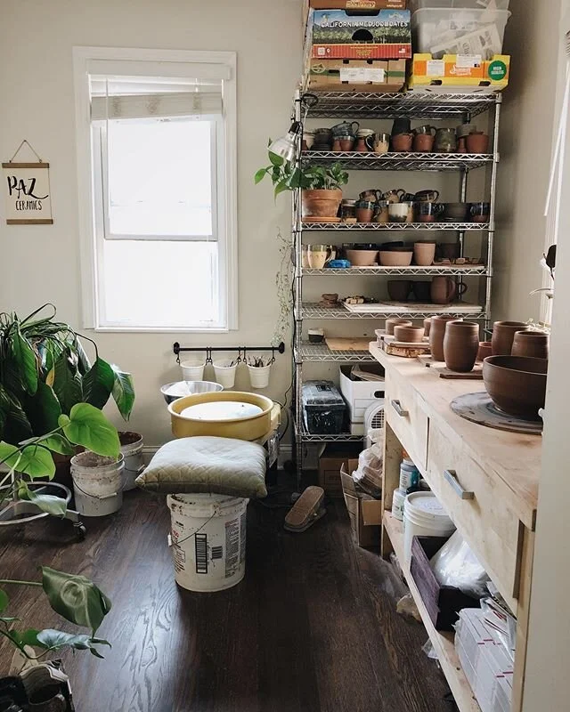 the CLEANEST studio, ready for some MDW throwing (ignore that plant, it&rsquo;s just being dramatic) ✨ .
.
.
.
.
#pazceramics #ceramics #pottery #potterystudio #mdw #memorialdayweekend #chicago #madeinchicago #makersmovement #makersgonnamake