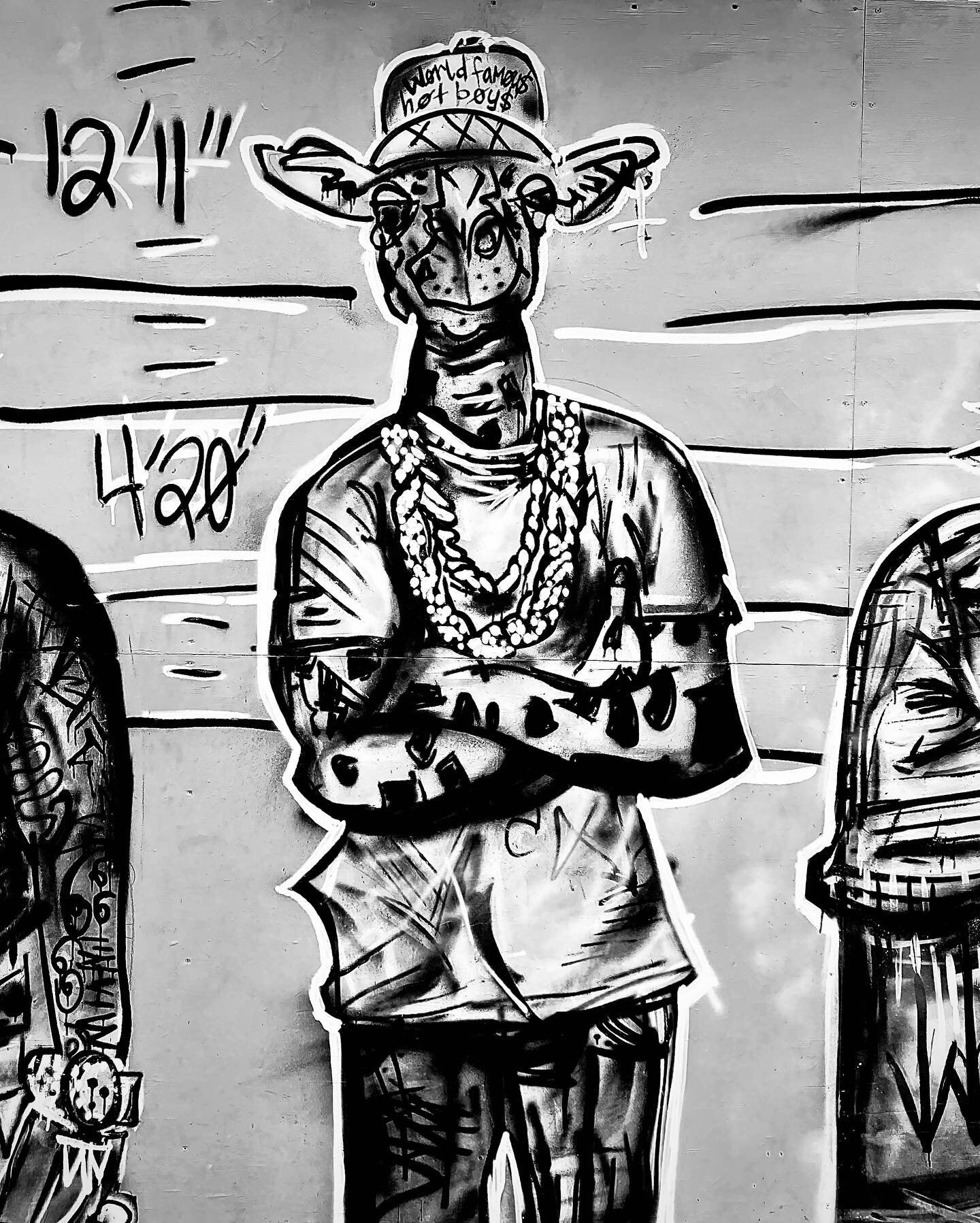 &ldquo;g&rsquo;d up&rdquo; 💀🦒🚬💨💀

#truecrime
#animalkingdom 
#streetart 
#zineart 
#wheatpasteart 
#stickerart 
#lowbrowart 
#graffiti
#parentaladvisory