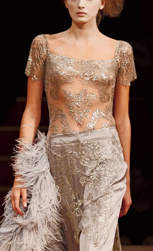 Grey-lace&feathers.jpg