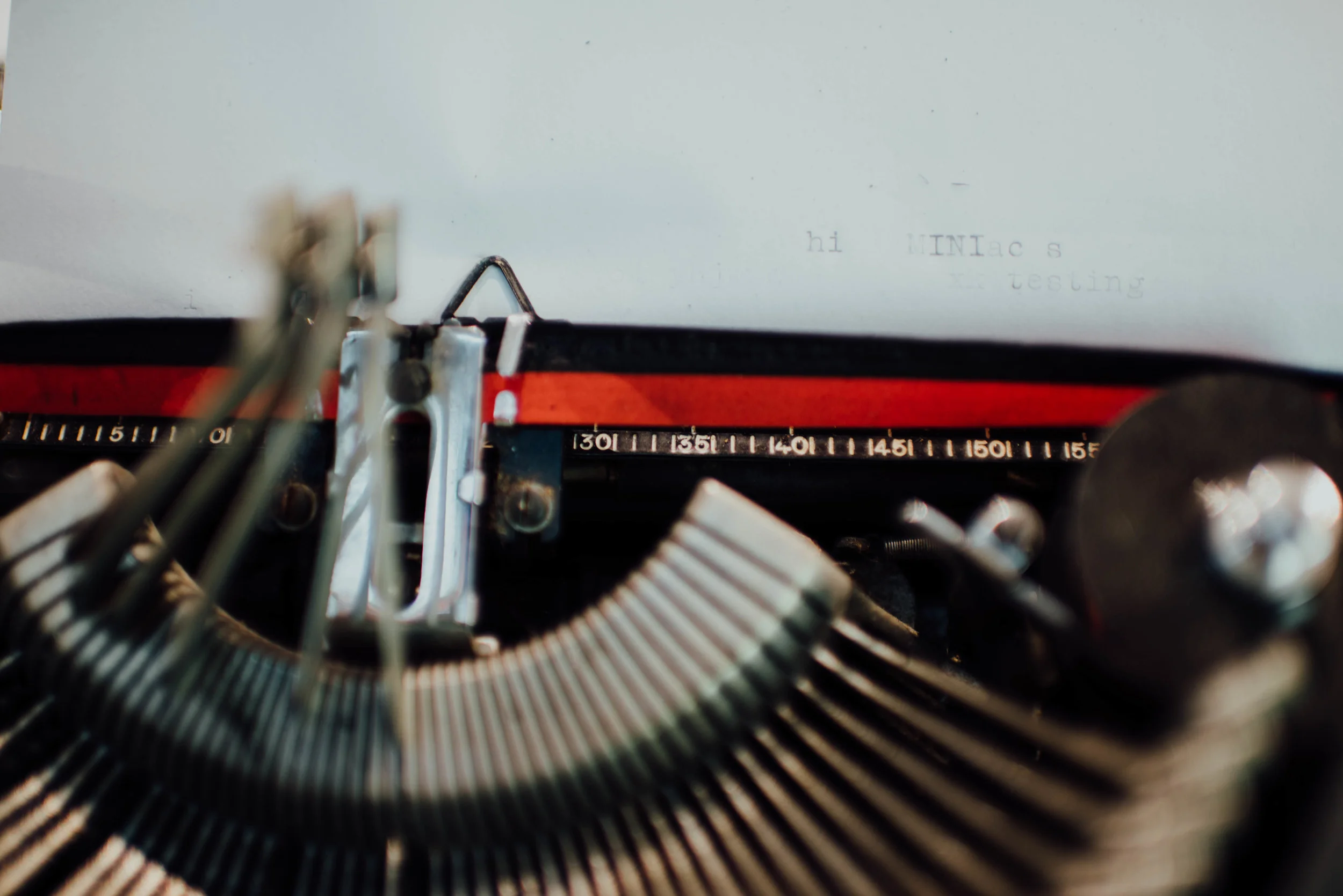 I CHALLENGE YOU to write a 7-sentence short story