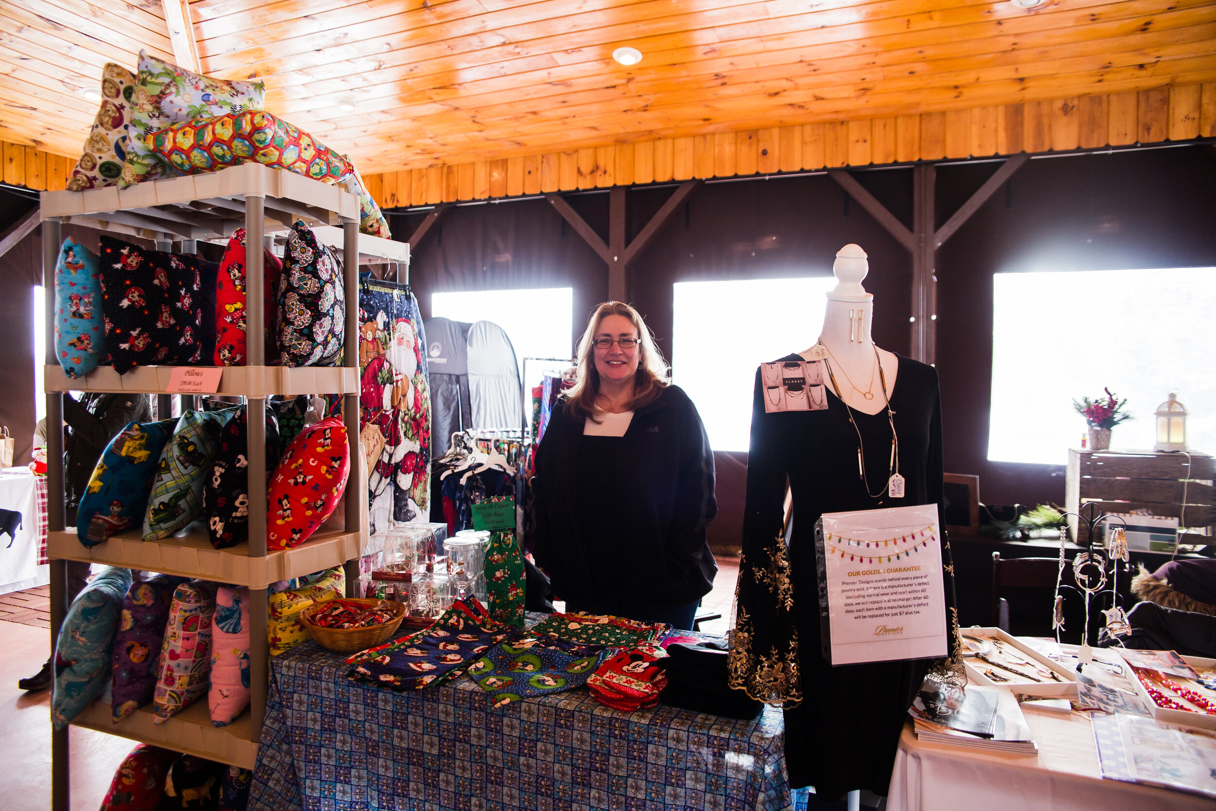 BECKERFARMSSIPNSHOP-0054.jpg