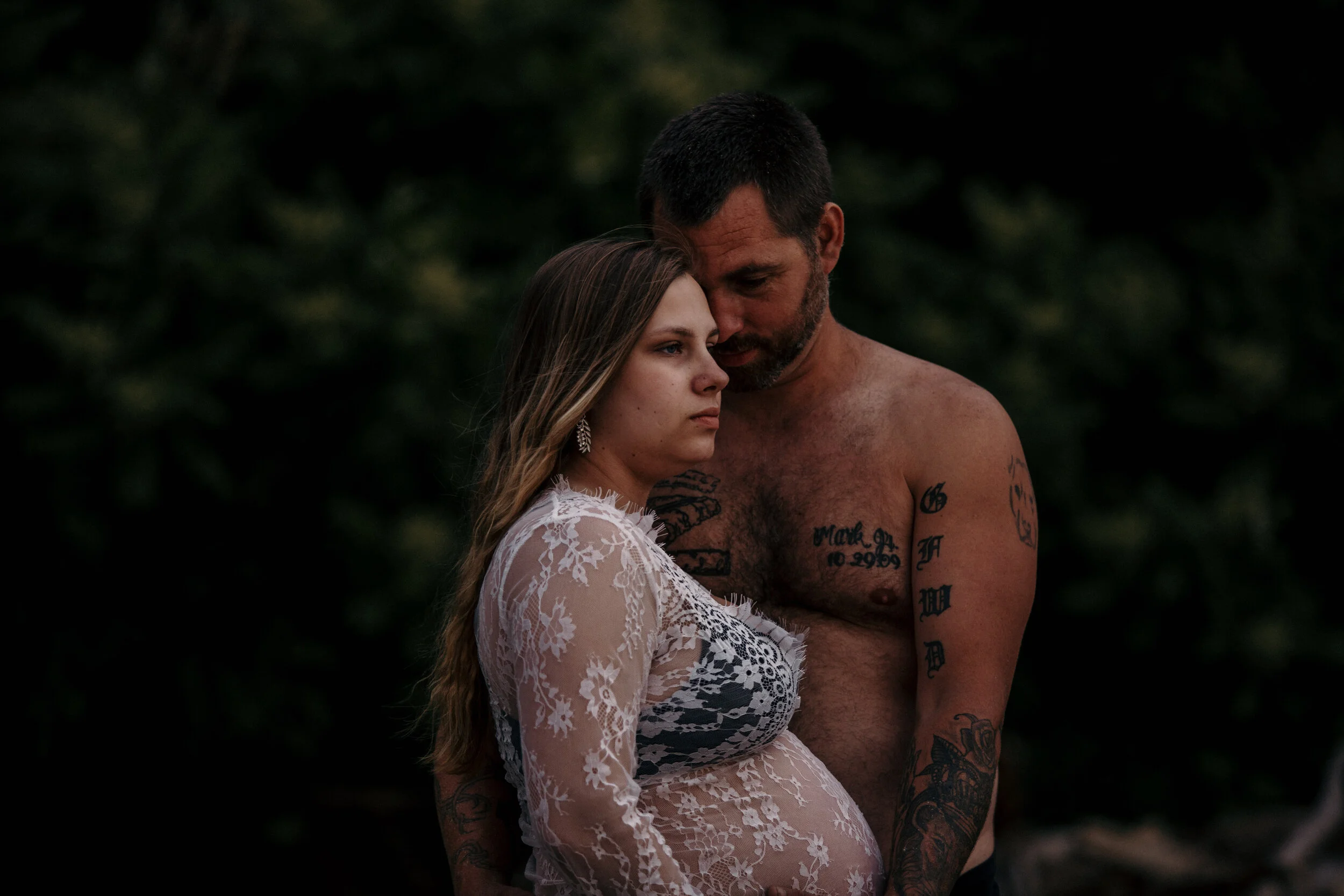 Danielle + Mark + Bentley - Maternity Session at Hamburg Beach in Hamburg, NY - Photographed by Ariel Hawkins Photography