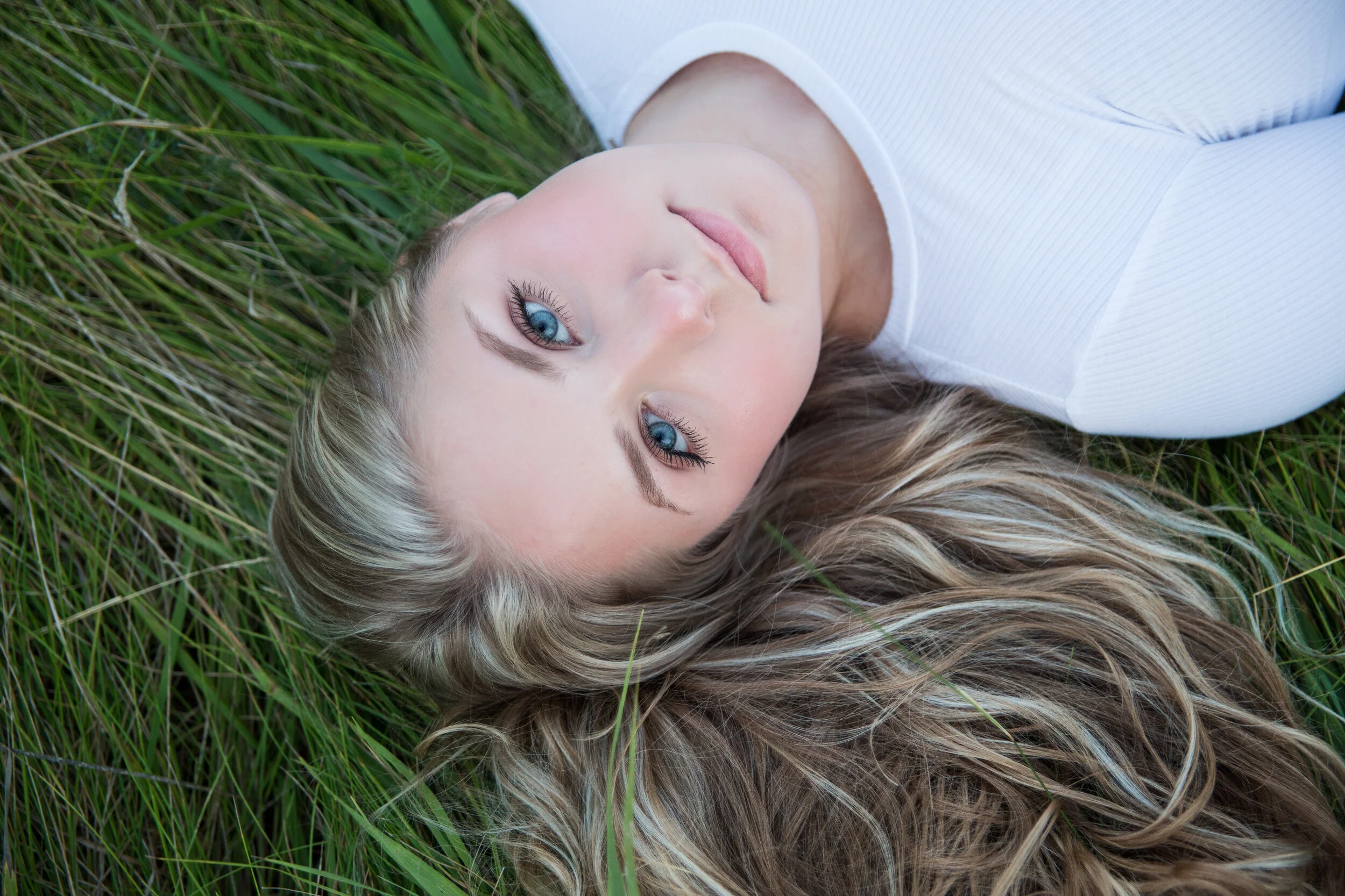 Hailie's Senior Session - Cobblestone District & Tift Nature Preserve - Photographed by Ariel Hawkins Photography -Tonawanda, NY