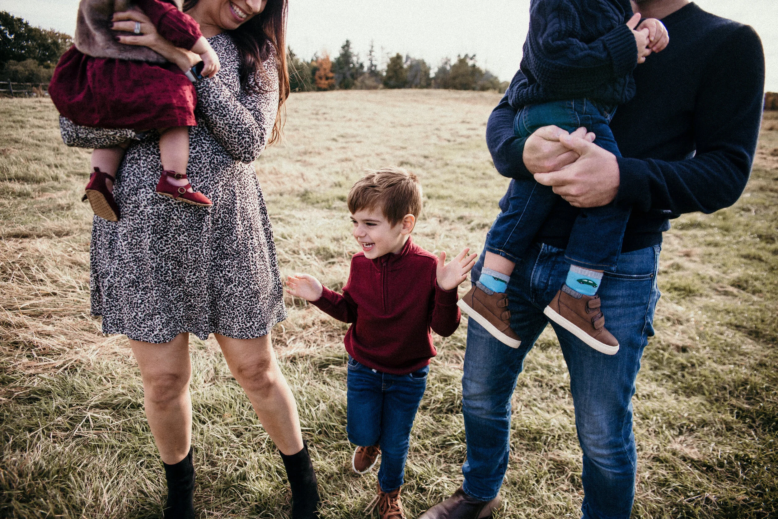 The Andrews Family Session at Knox Farms in East Aurora - Photographed by Ariel Hawkins Photography