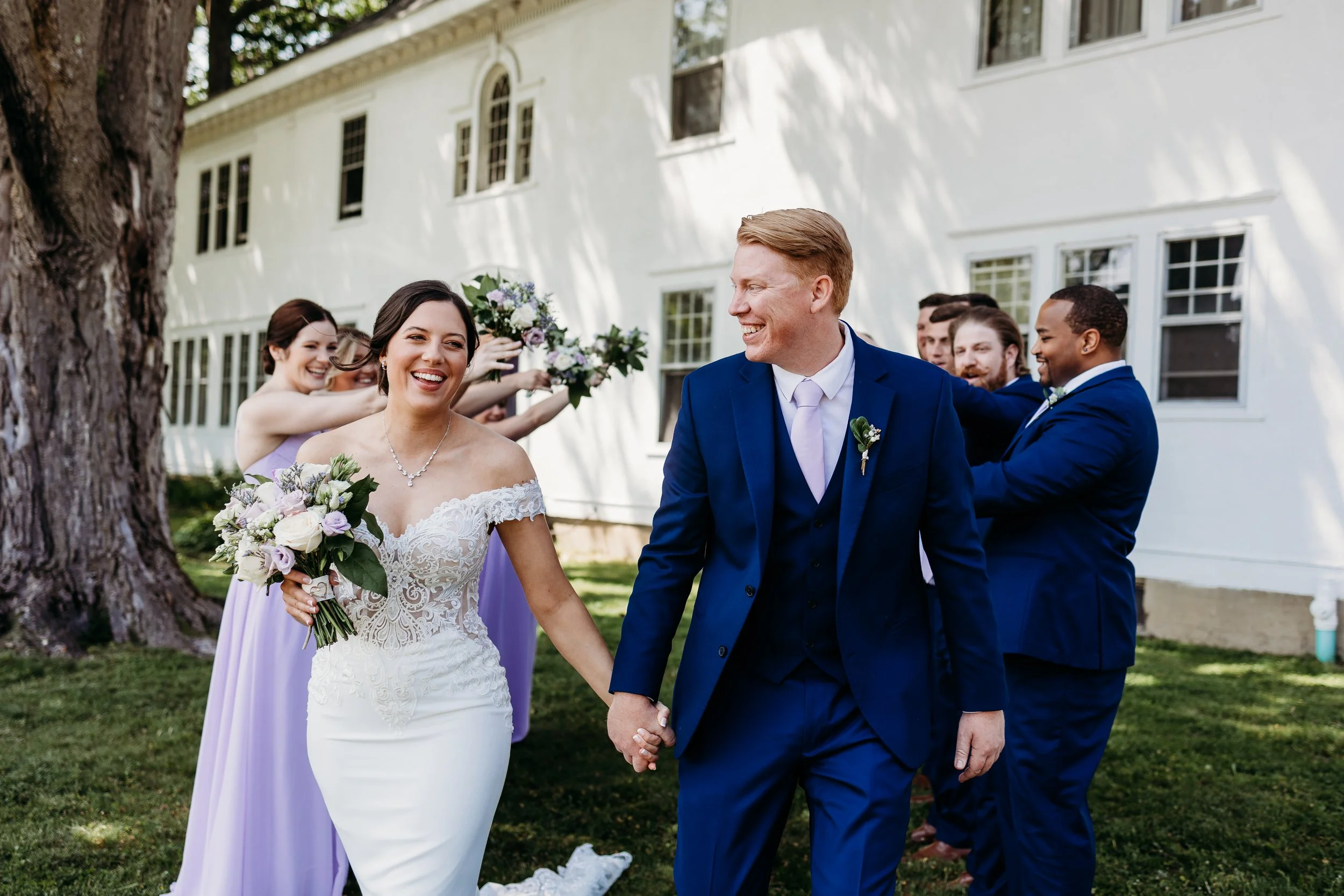 Megan and Cody get married at Poplar Hill Estate in East Aurora - Photographed by Ariel Hawkins Photography