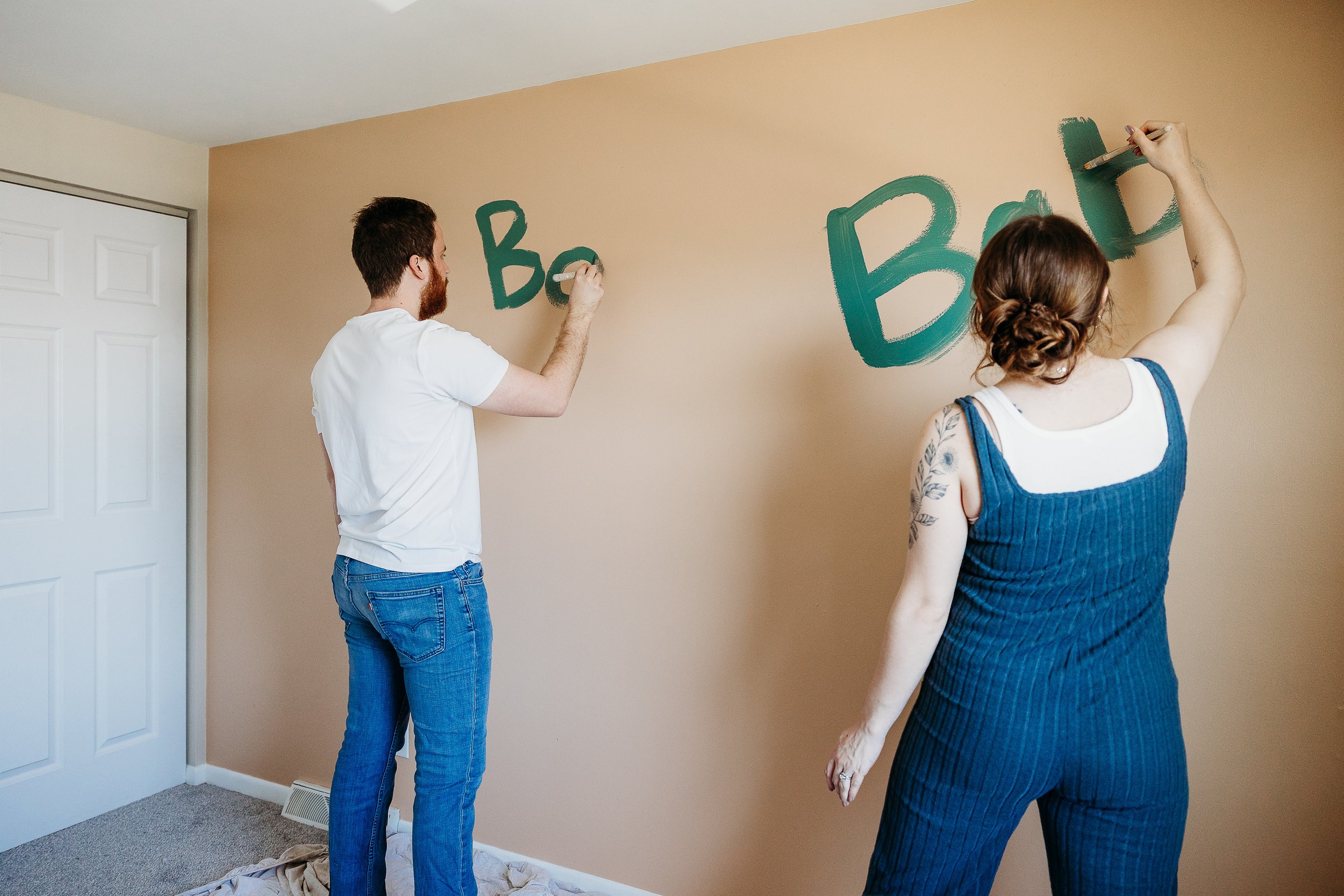 ABBY.JOSH.MATERNITY.LR.-9.jpg