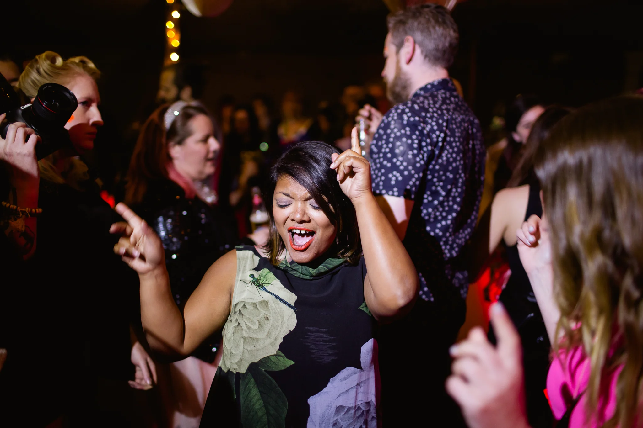 party photography uk wedding photographers