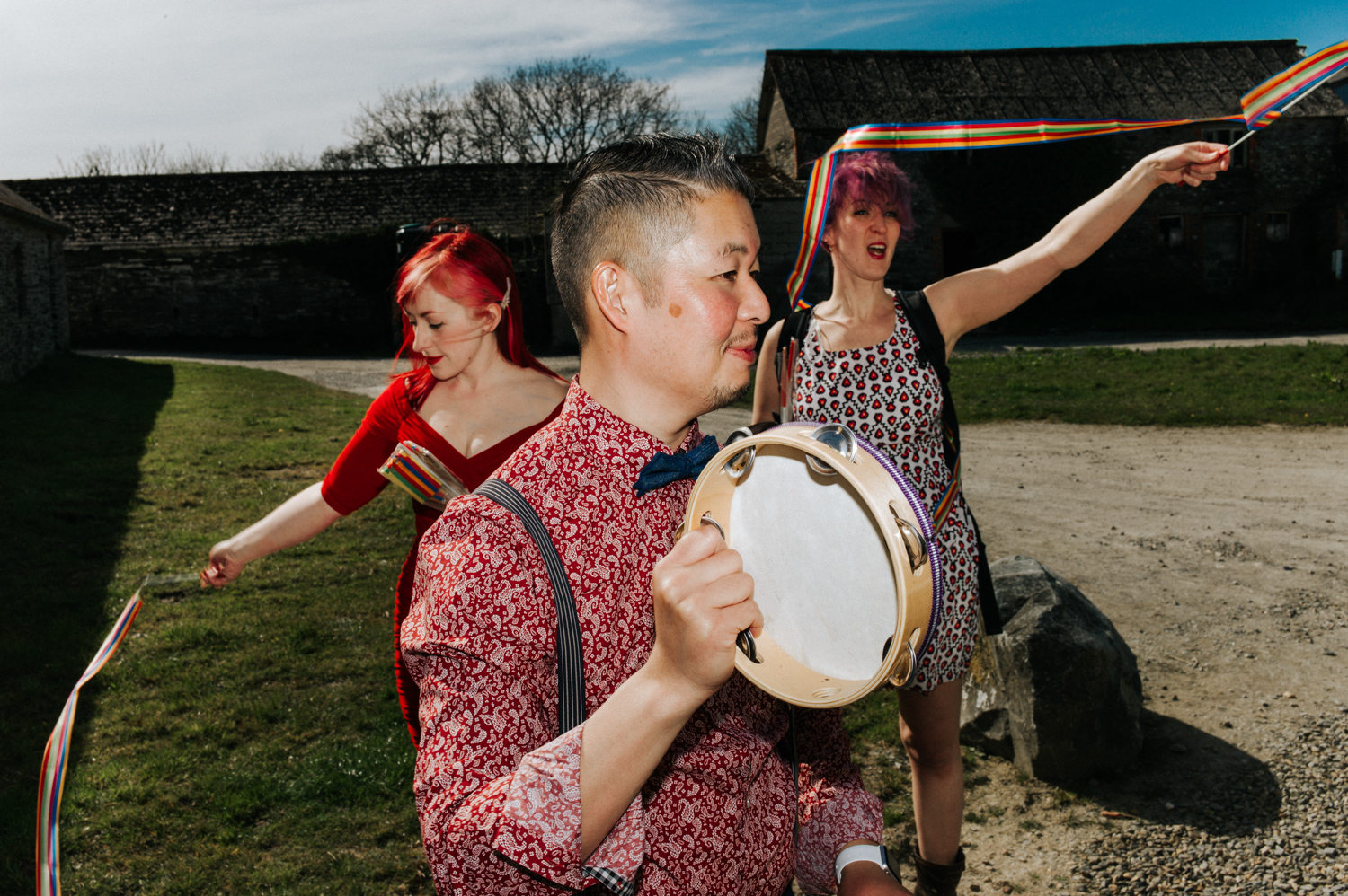 005SNAP_WEDDING_WHITESMOKE021.jpg