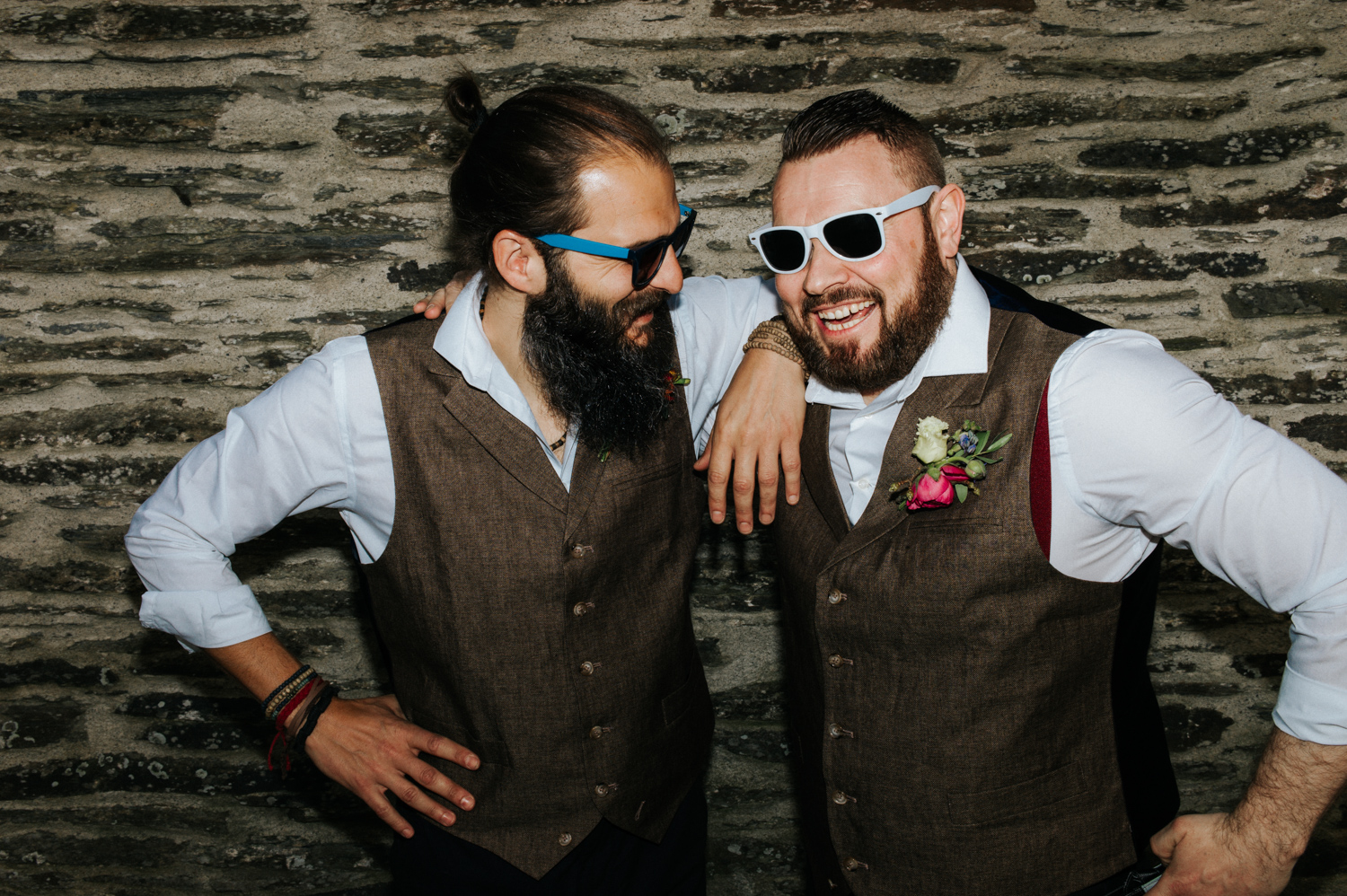 006SNAP_WEDDING_WHITESMOKE022.jpg