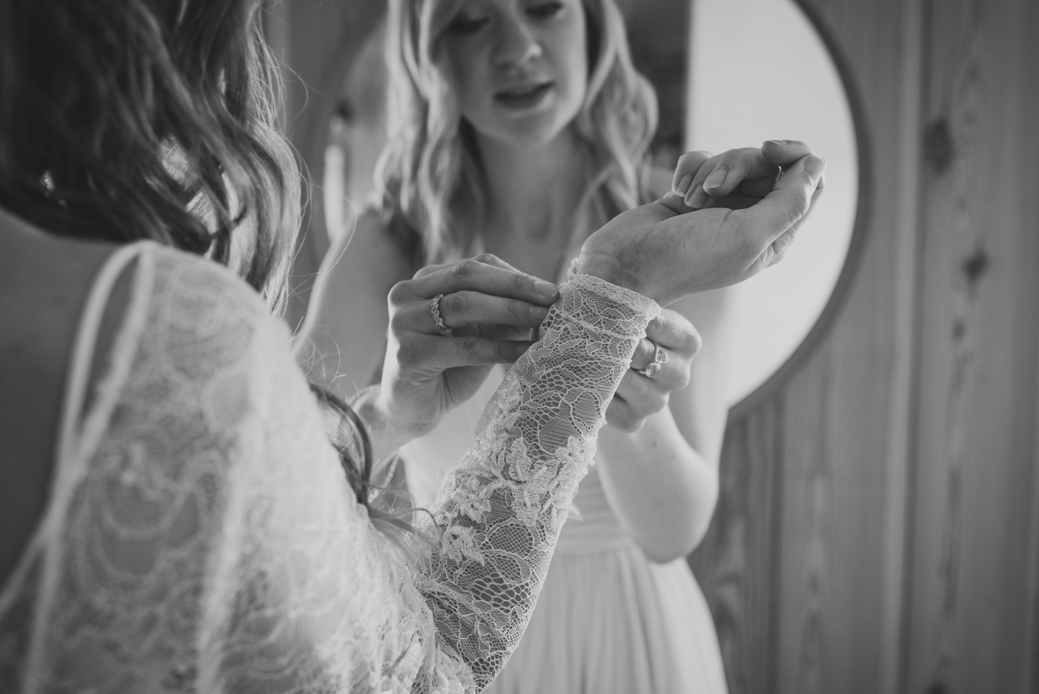 Details Alexa Loy-4.jpg