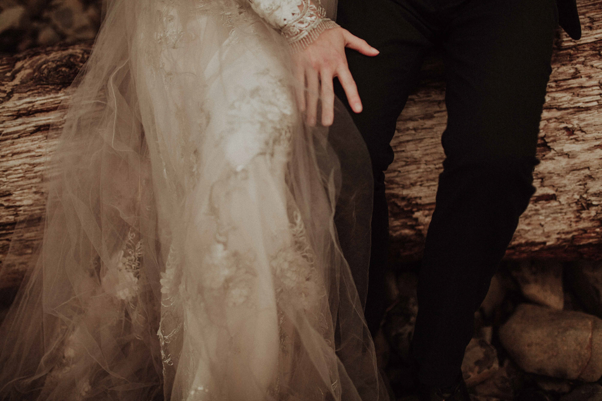 adventure wedding photos cannon beach oregon