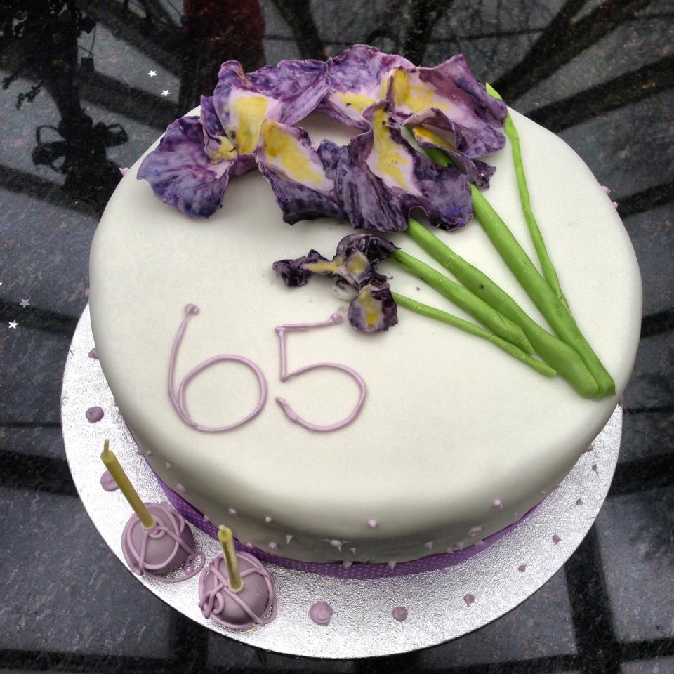 Iris flower cake