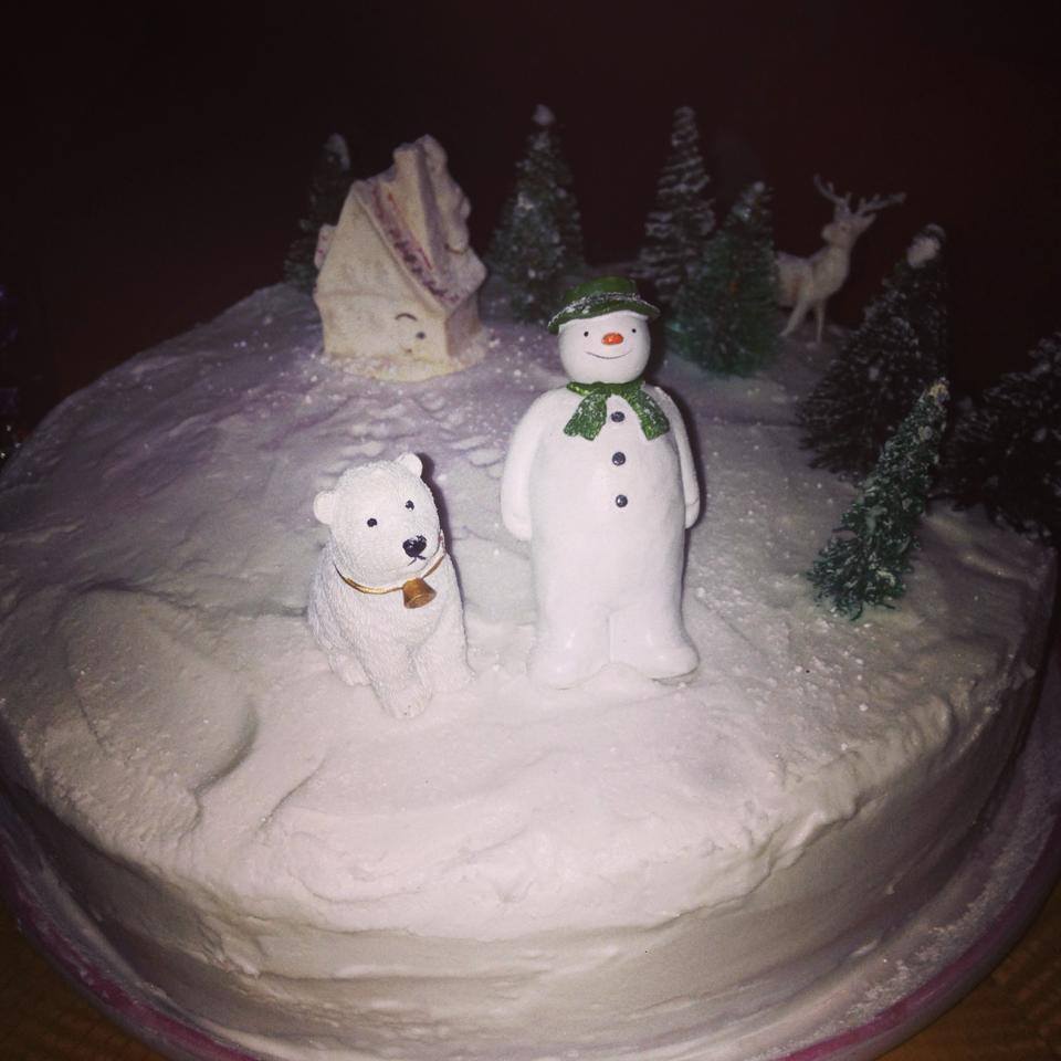 snowman &amp; snowbear Christmas cake.