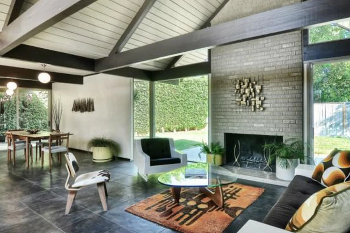 Eichler 25.jpg