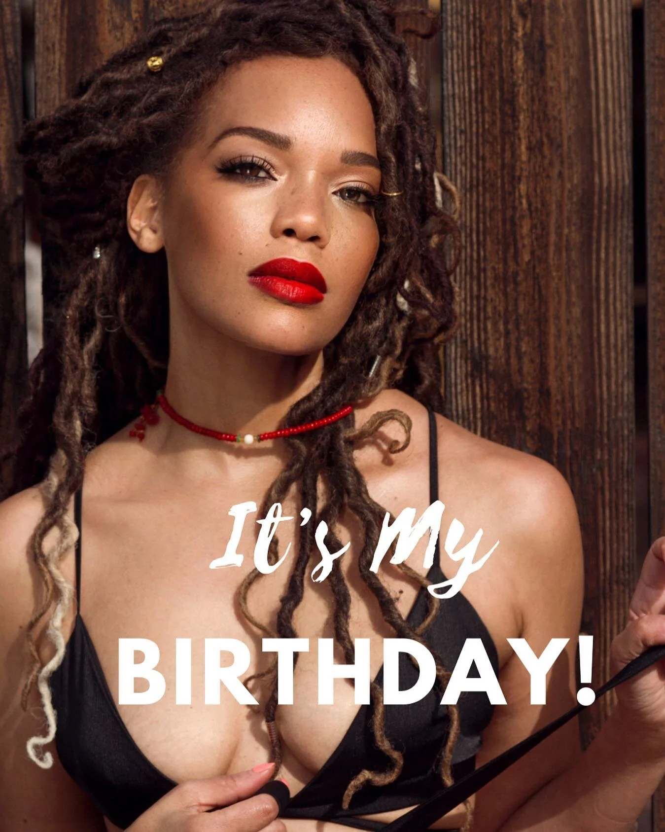 IT’S MY BIRTHDAY 🎈 | What a life God has chosen for me. I am so thankful for the Music, Amazing Friends and Accomplished Dreams. 
——————————————
#Complx Photo