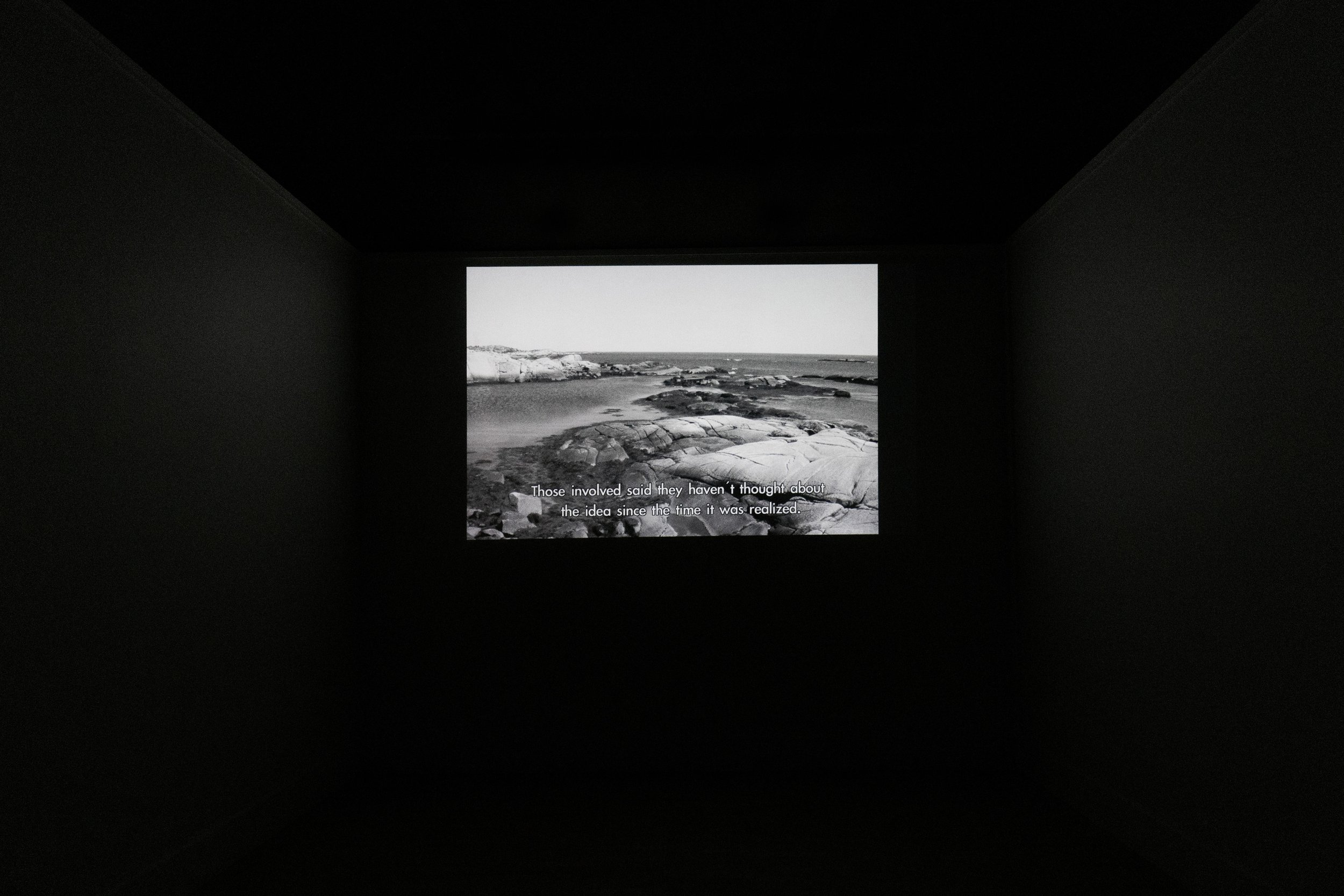  fragments of displacement  michael brook / barbara braccini (malibu) / mario garcia torres / chantal peñalosa fong / alessandro moroder 