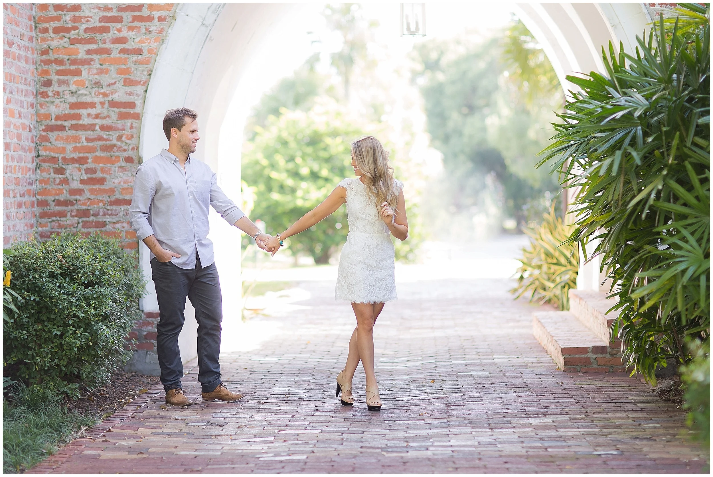 Sara + Dominic  |  Bright Winter Park Engagement