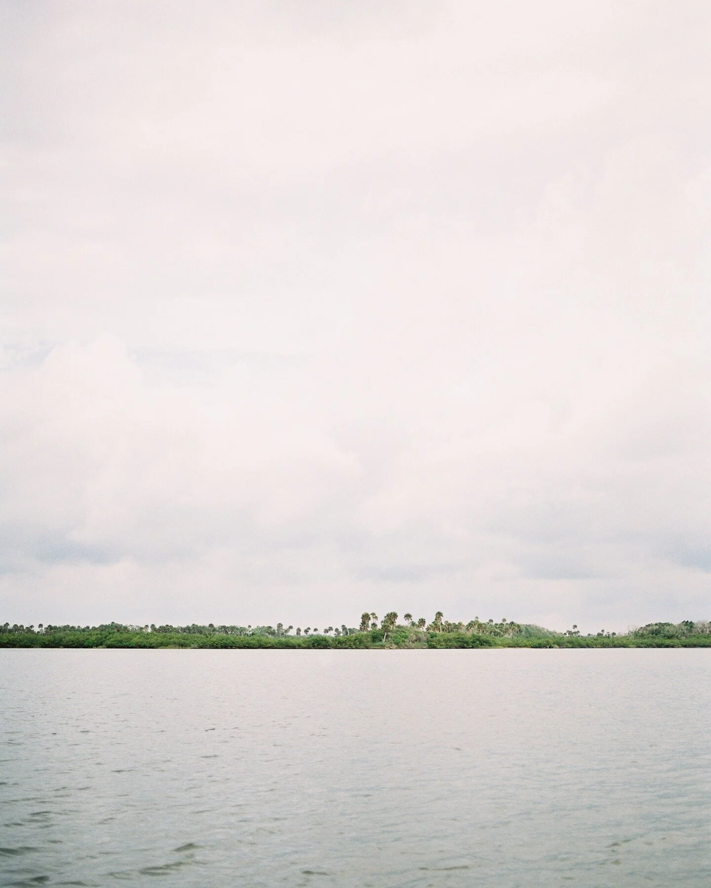 Shipwreck Island one of my favorite views 💕🌴⁠
Here's hoping the weekend weather is not what they say it's going to be! ⁠
.⁠
.⁠
.⁠
#inletislands #shipwreck #shiprwreckisalnd #exploreflorida #floirdaoutdoors #pentax645 #pentaxfilm #fuji400film #filmcamera #120mmfilm #nsb #newsmryna #dockviews #offthedock