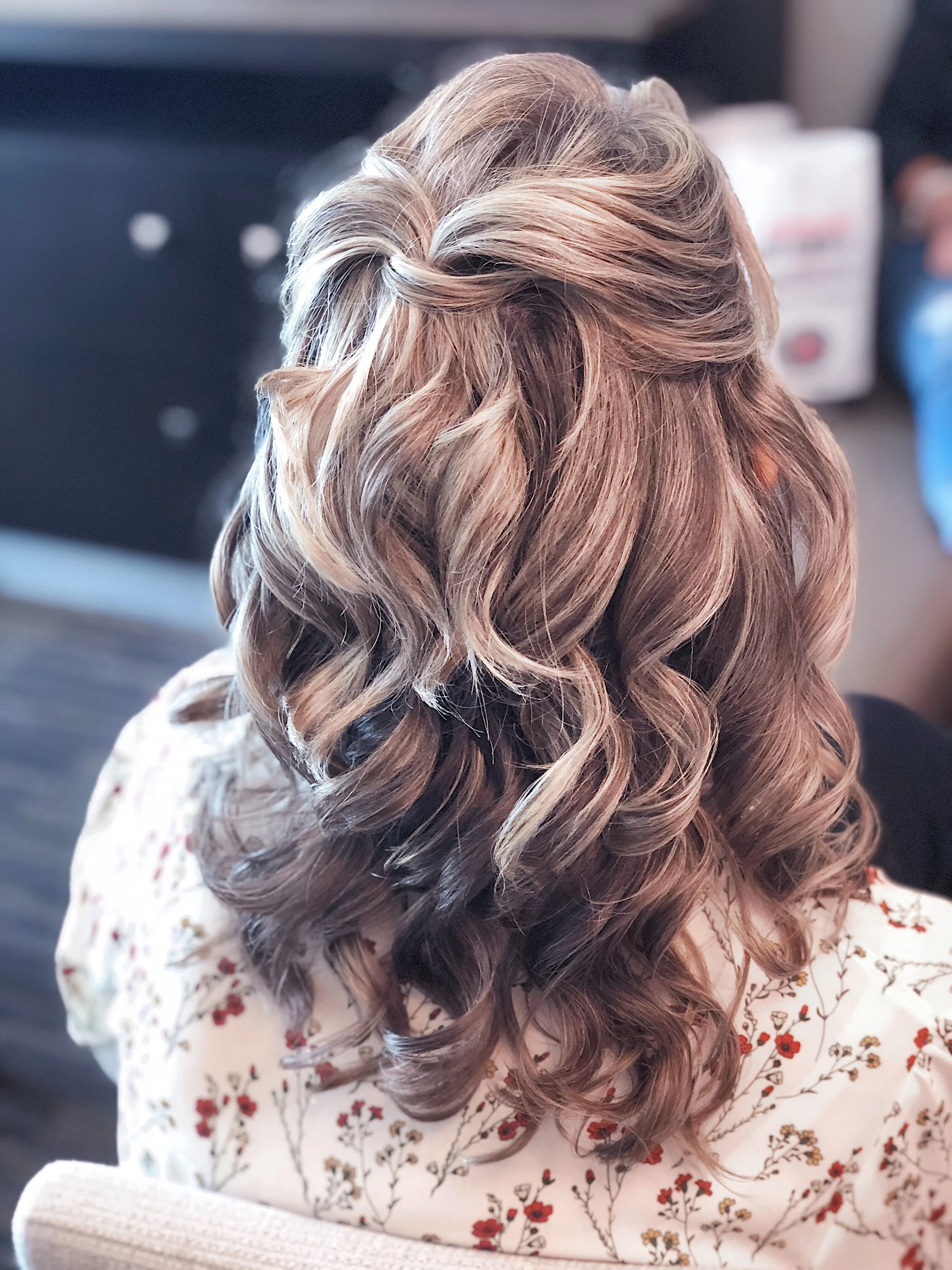  beauty by kelsea | soft curl, half-updo 