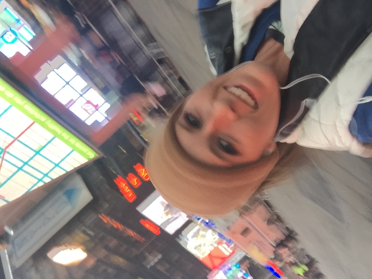 WOOHOO! Times Square running! Haha!! We passed Carnegie Deli and this was Walgreens that I worked at 3 years ago!
