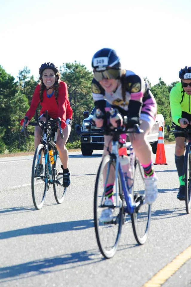 Sorry serious riders for photobombing your cuteness! Notice I'm on the right as all day I just stayed over there on the right as everyone passed me on the left! LOLOL! #noshame 