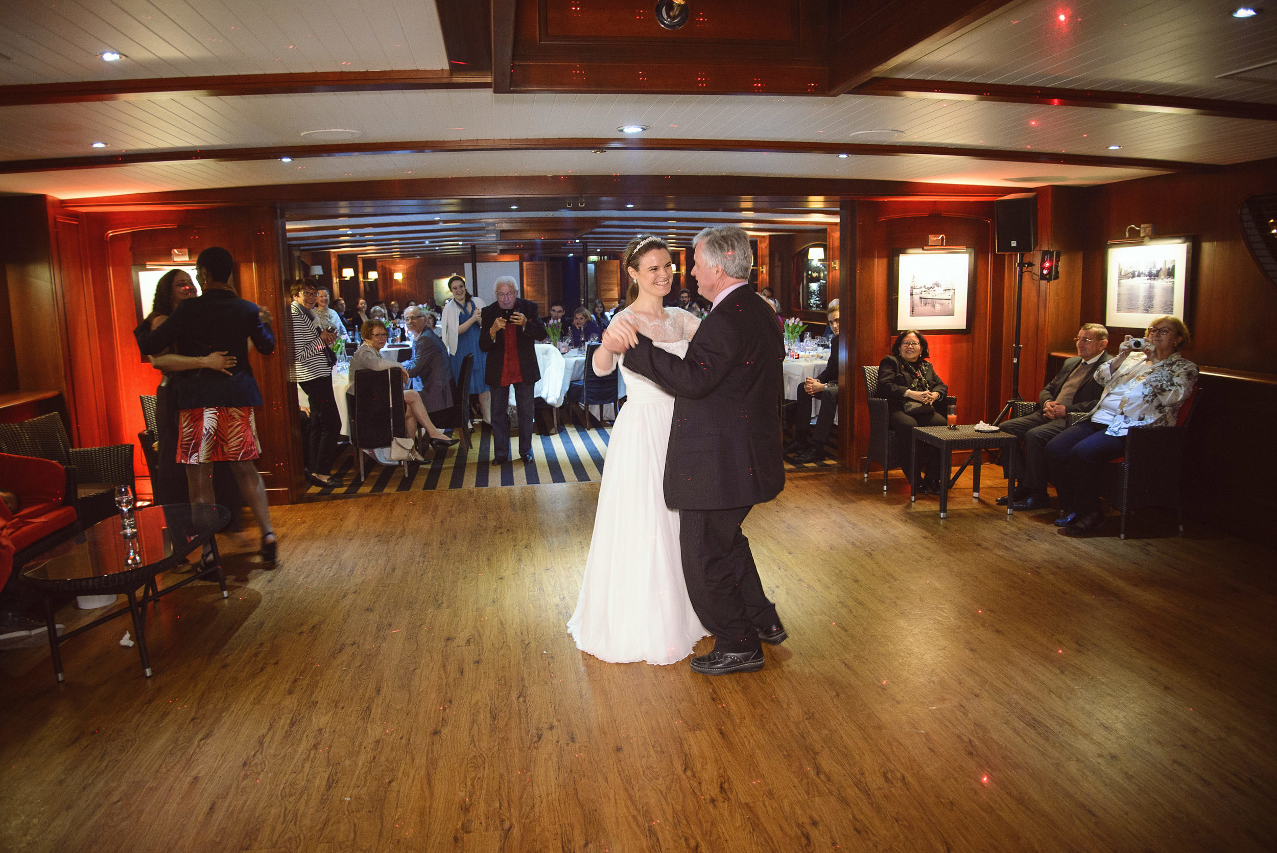 Mariage Celine&Jean-Baptiste Yacht de Paris Traiteur Lenôtre