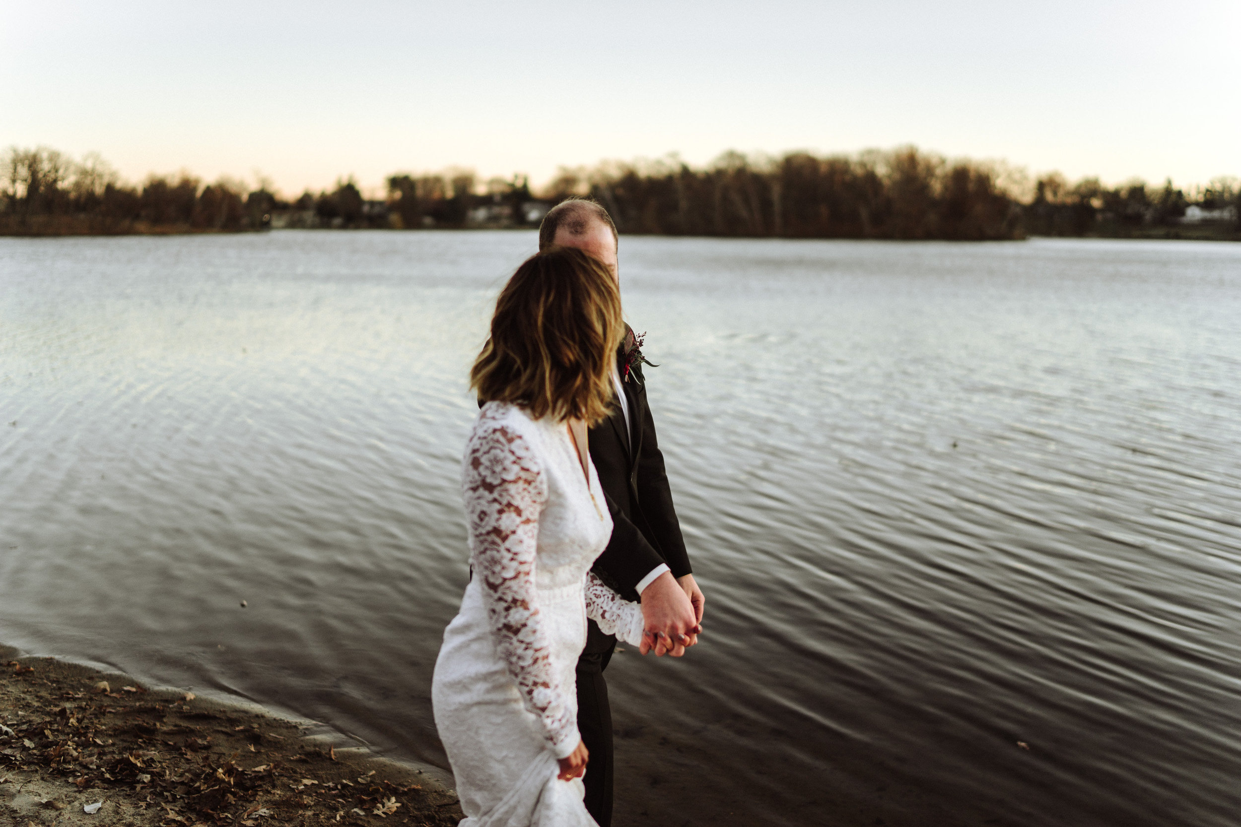 minnesota lake wedding