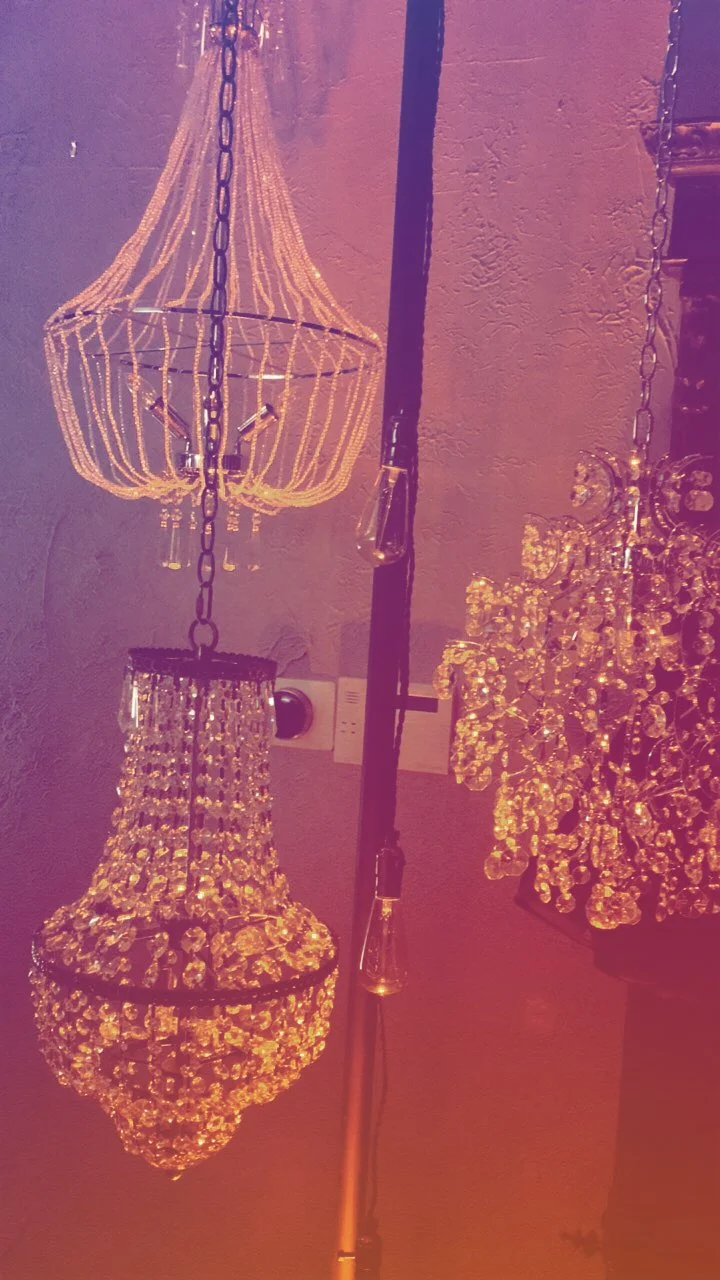 chandelier.JPG