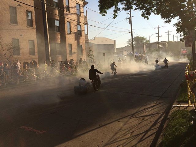 Hot streets. | #tourofamericasdairyland #ridewisconsin #milwaukee #kegrace