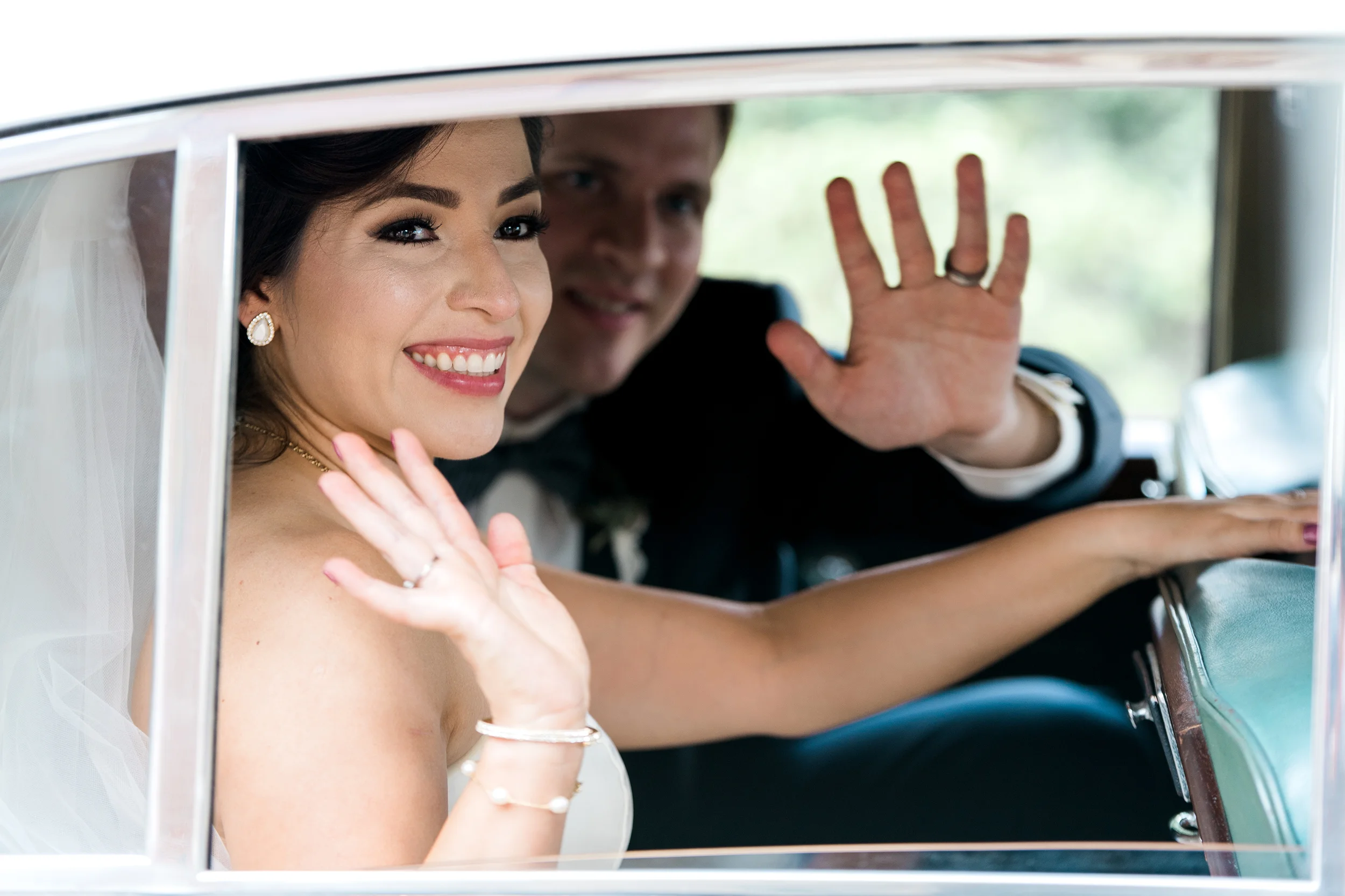 1125-LeslieandJosh(July25,2015).jpg