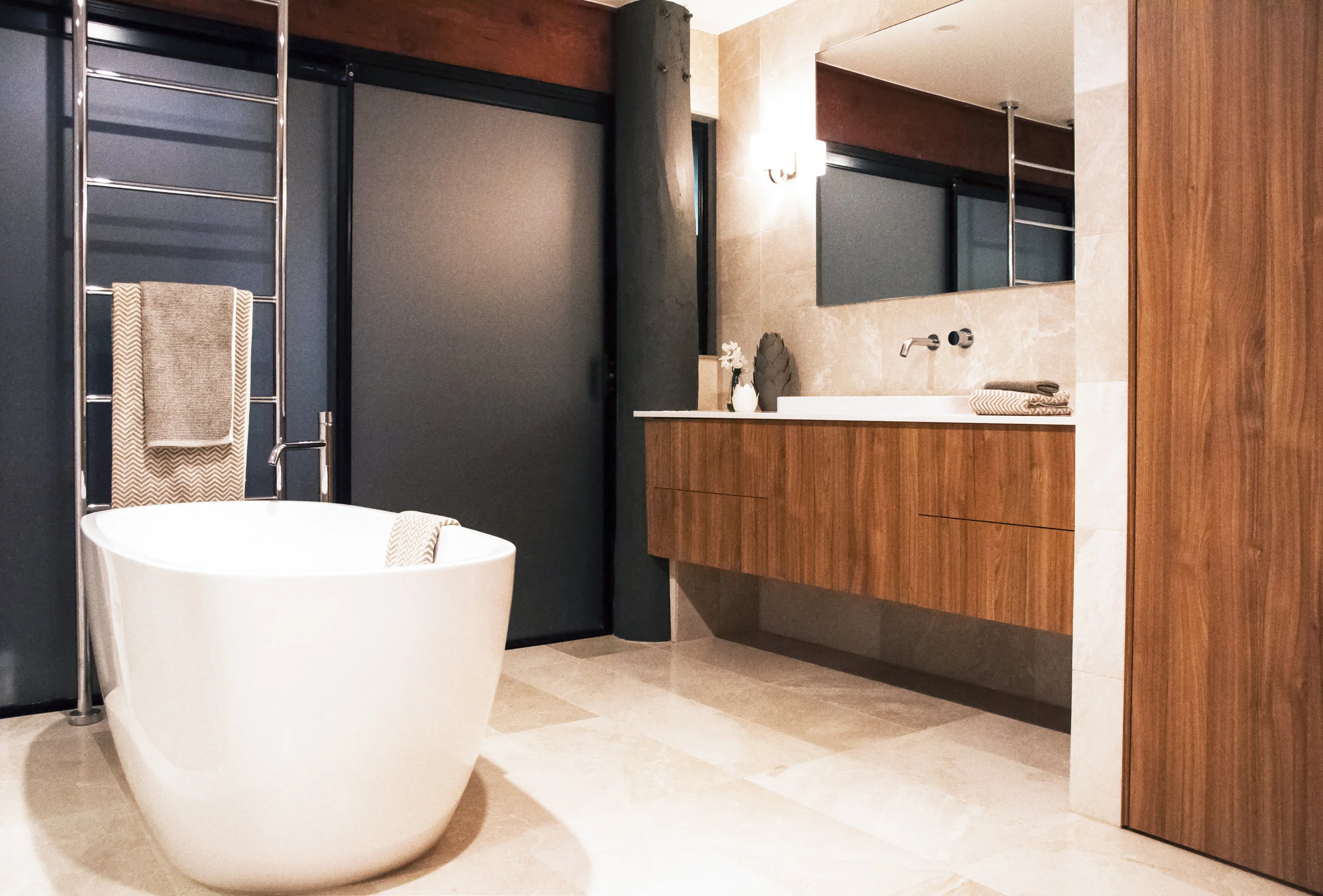 Bathroom2_3ReEdit.jpg