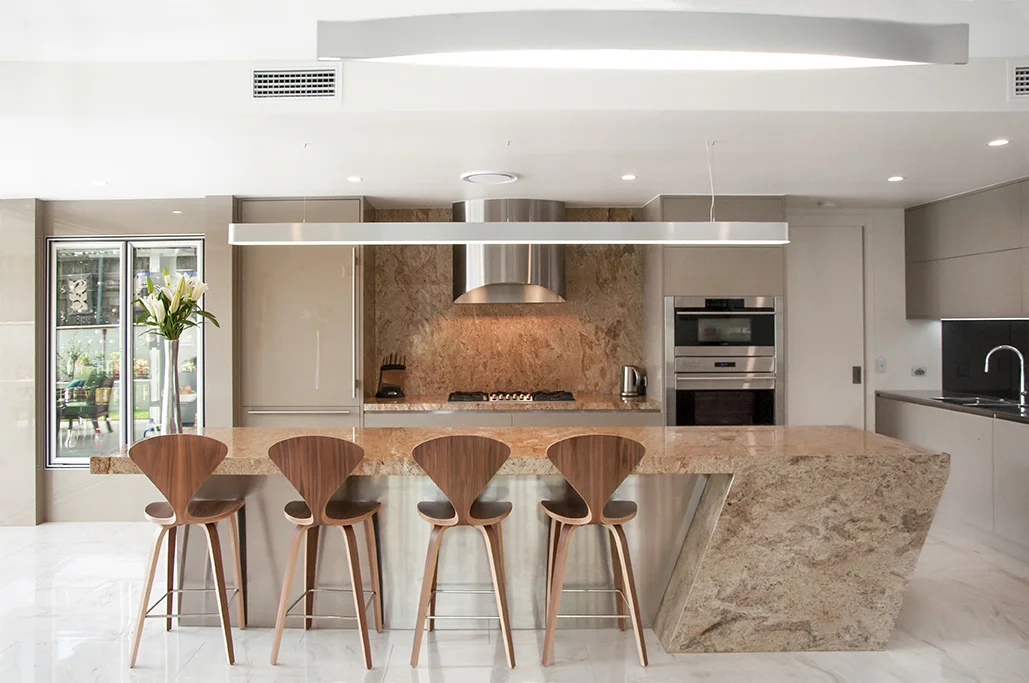 1KitchenWeb.jpg