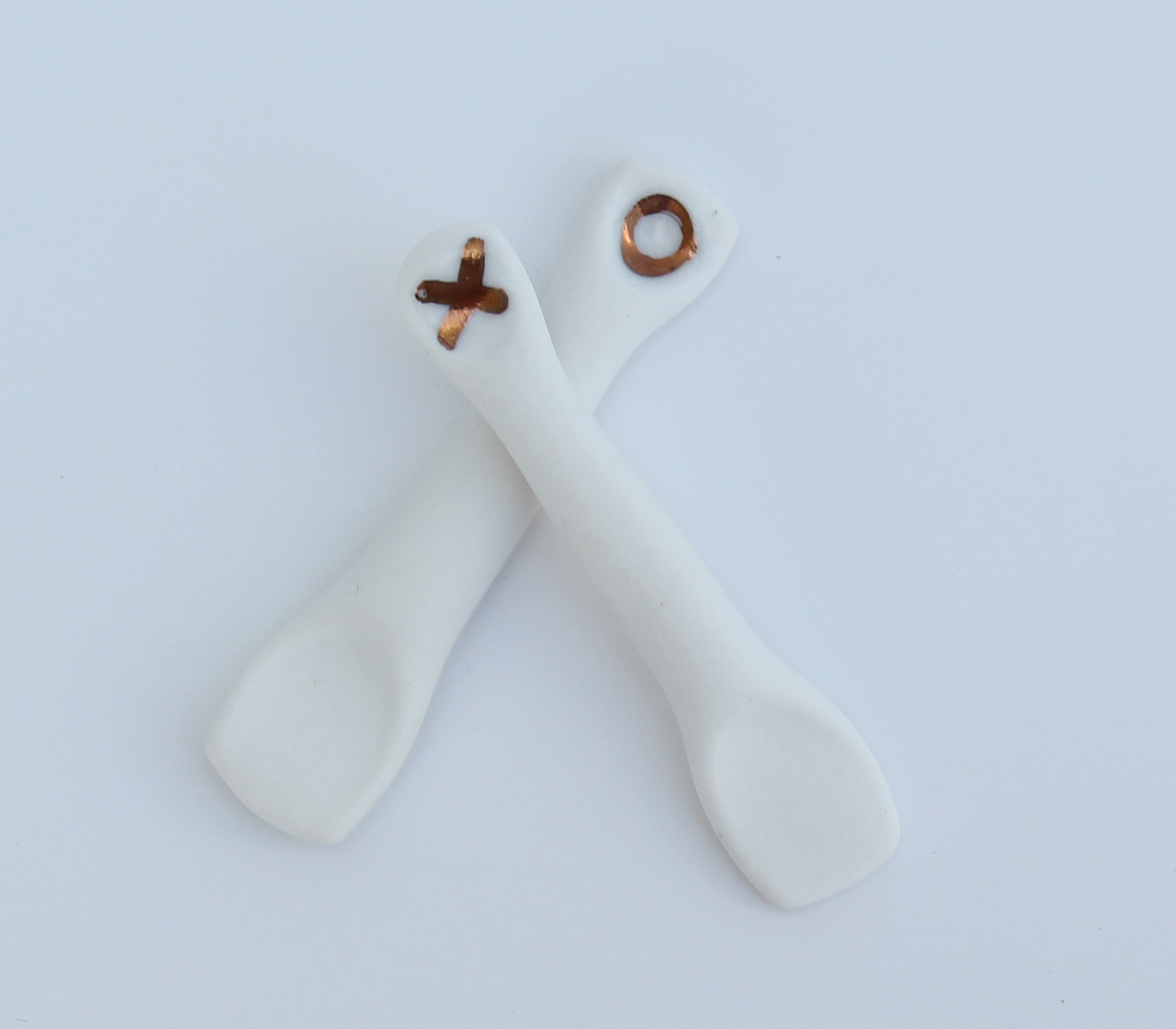 luna-and-birch-kaz-morton-porcelain-spoons.png