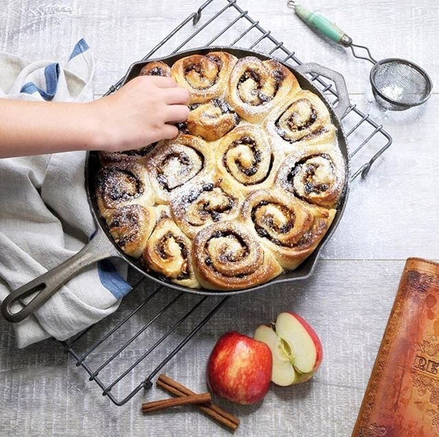 Did anyone else try and fail at baking these pinwheels during lockdown 🙋🏻 ?⁠
⁠
Two great kiwi businesses in one pic here. First #graduatesoftheclassroom @sabatonz. If you're ever in need of gourmet European food &amp; equipment (or just want to mak