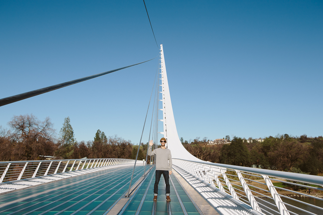 Hello, from the beautiful designed architecture of Santiago Calatrava. 