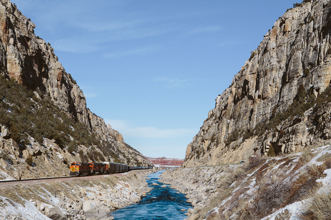 Down the tracks I found myself in Dinosaur land. The roadside was full of signs noting the interesting geological features of the rocks, like what era it was from and what kind of fossils have been found.
