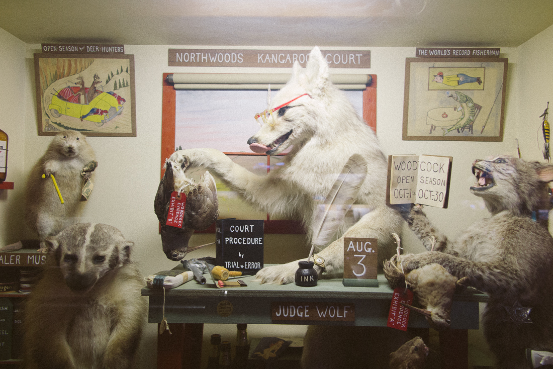 Haha, I love the art on their walls. 