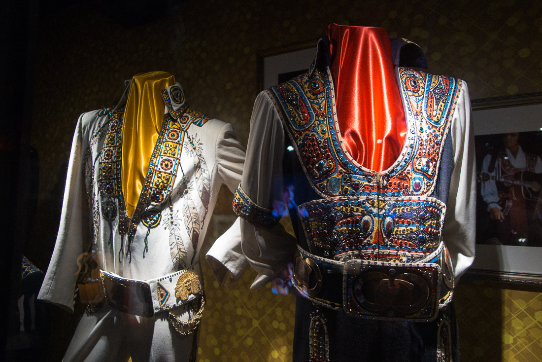 The King was kind of insane with his looks, wearing shit like this was normal to him. 